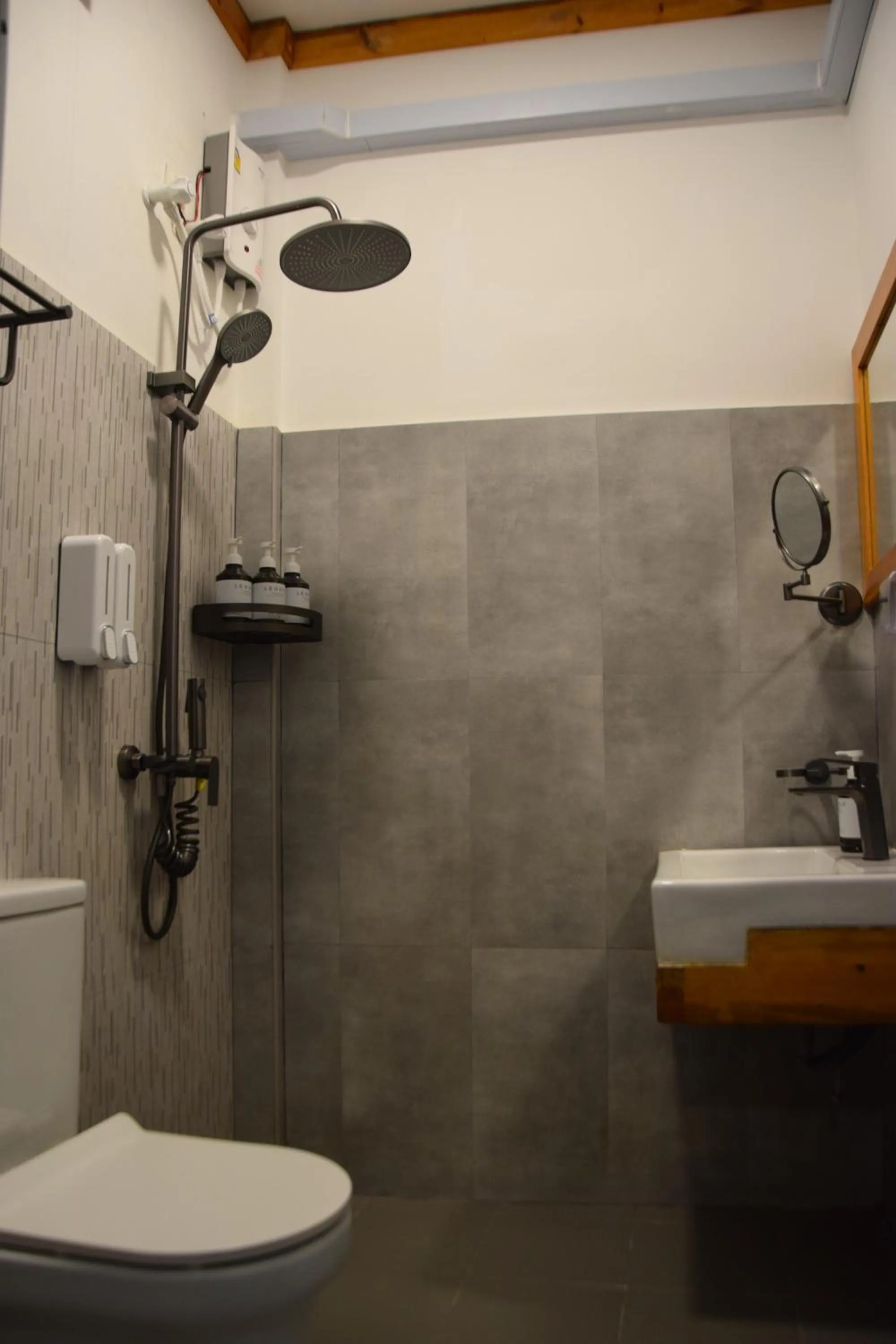 Bathroom in Navaya Dhiffushi