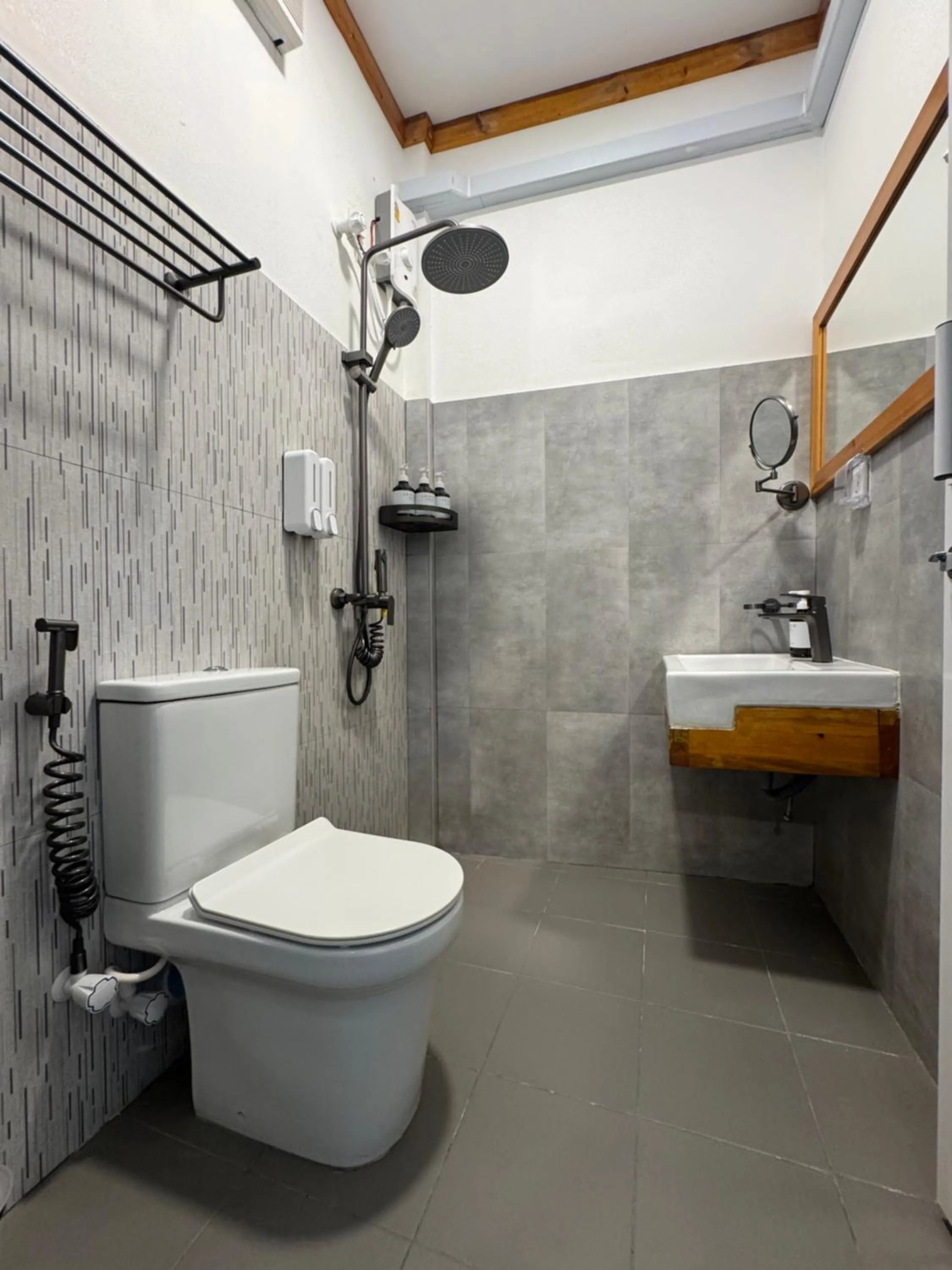 Bathroom in Navaya Dhiffushi