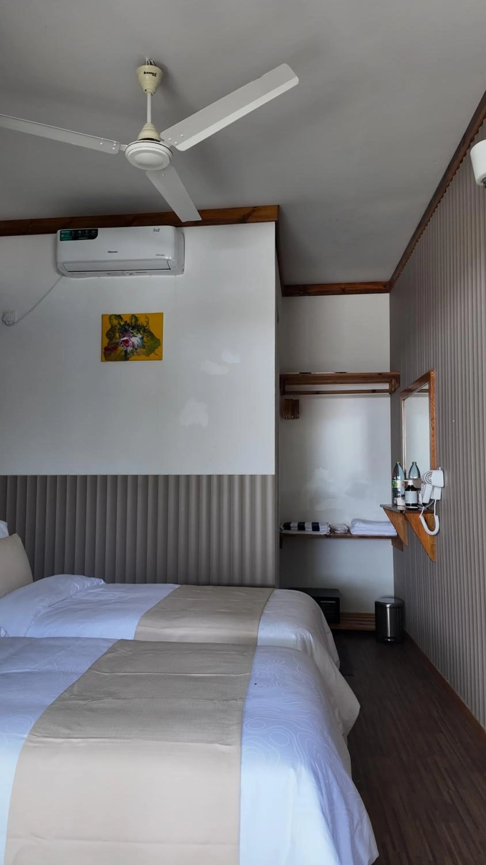 Bed in Navaya Dhiffushi