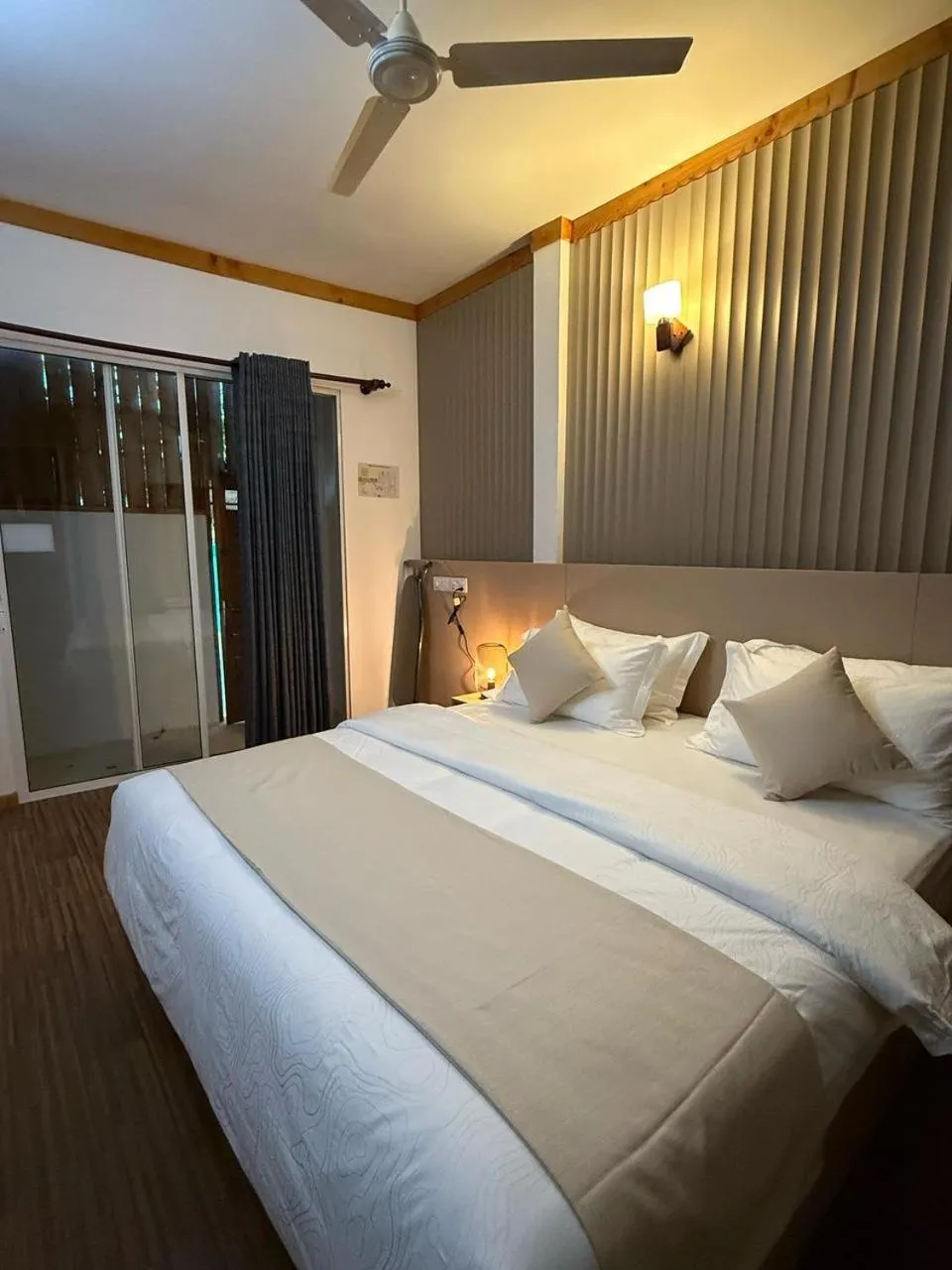 Bed in Navaya Dhiffushi