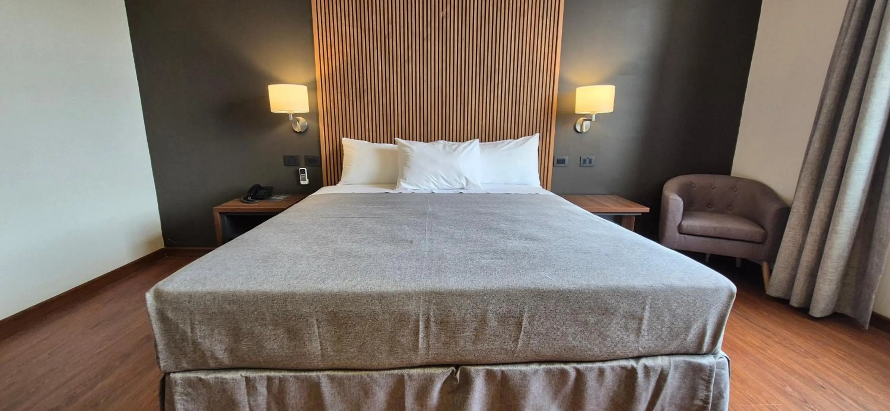 Bed in Hotel Diego de Almagro La Serena Express