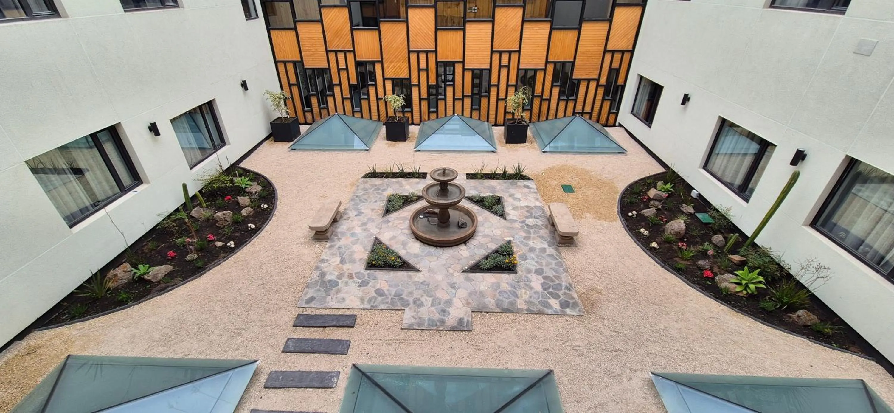 Garden in Hotel Diego de Almagro La Serena Express