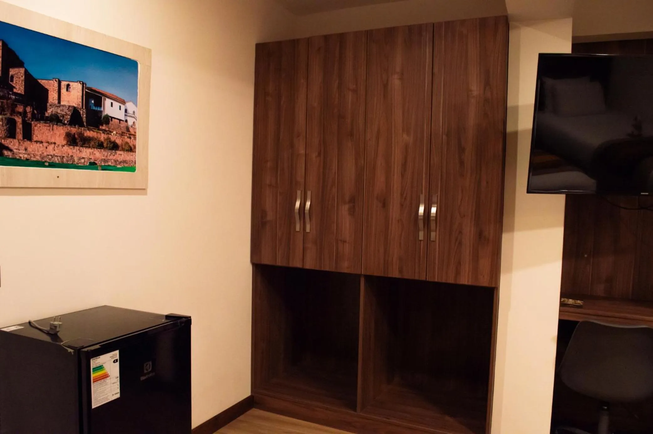 Communal lounge/ TV room in INKALAM cusco