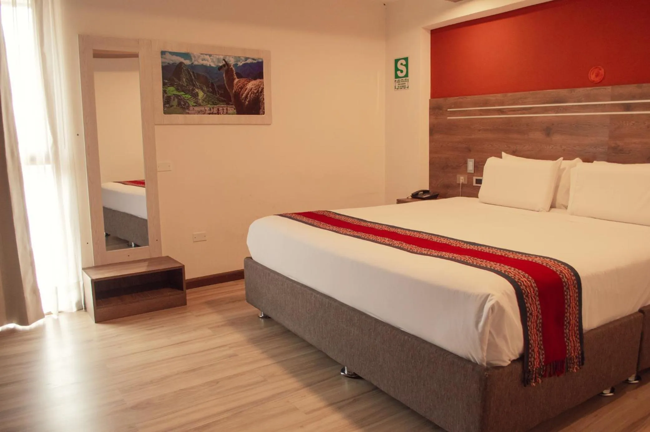 Photo of the whole room, Bed in INKALAM cusco