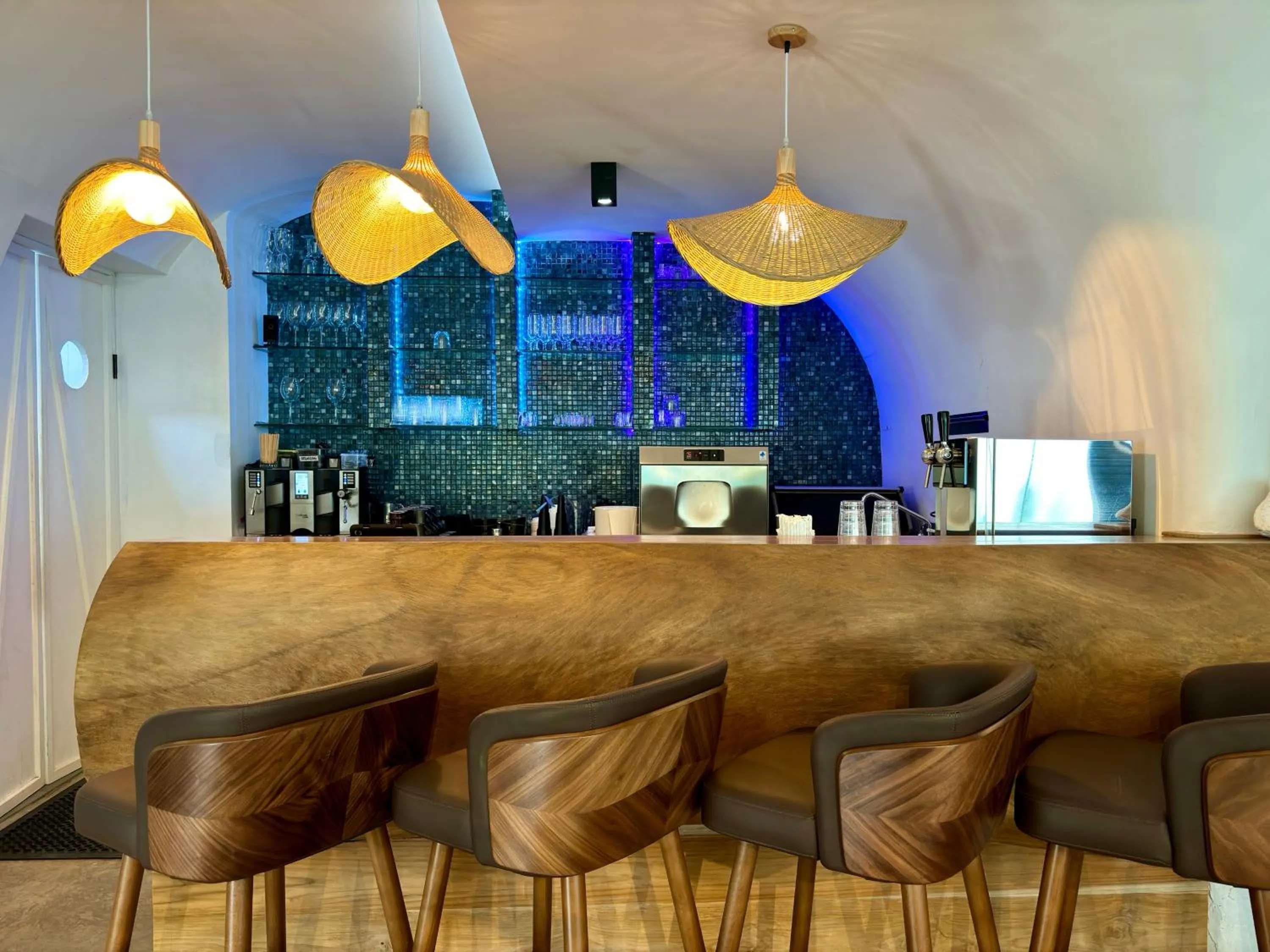 Lounge or bar in Blooma Boutique Hotel