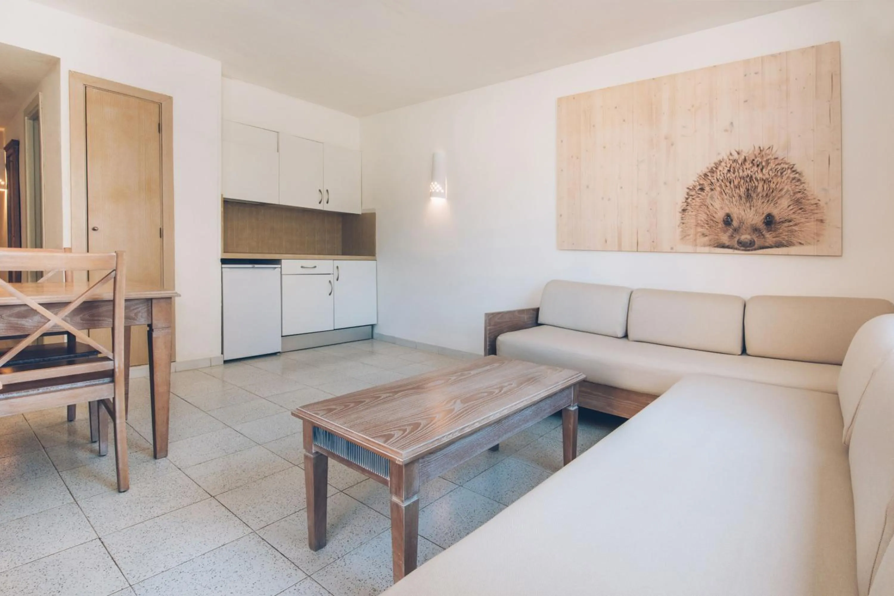 Living room in Iberostar Waves Club Cala Barca All Inclusive