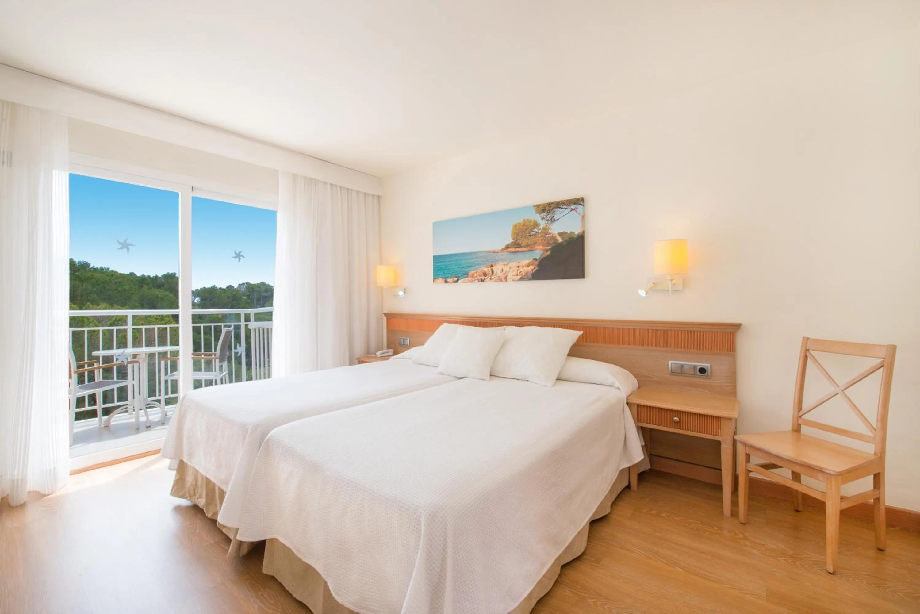 Bedroom in Iberostar Waves Club Cala Barca All Inclusive