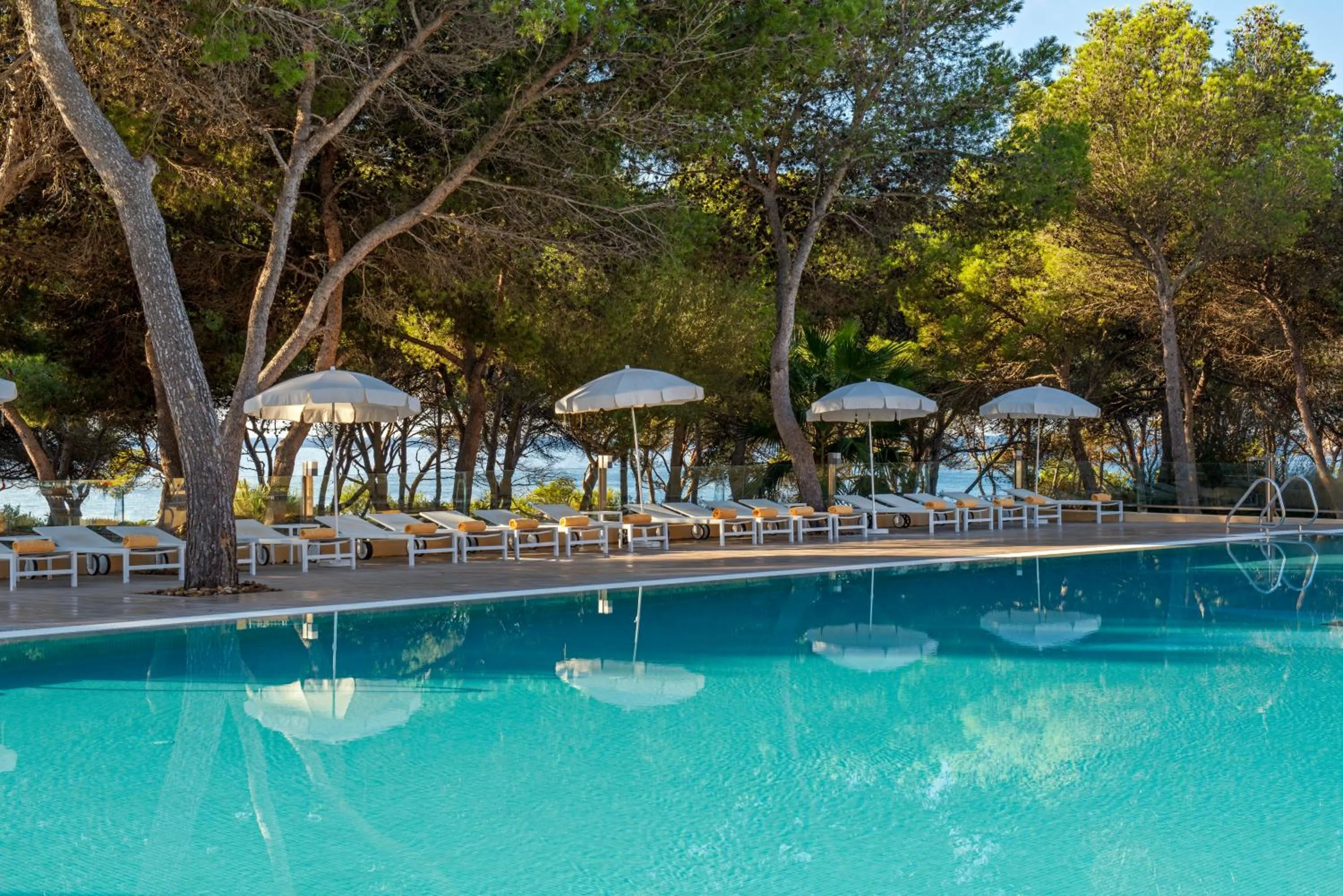 Swimming pool in Iberostar Waves Club Cala Barca All Inclusive