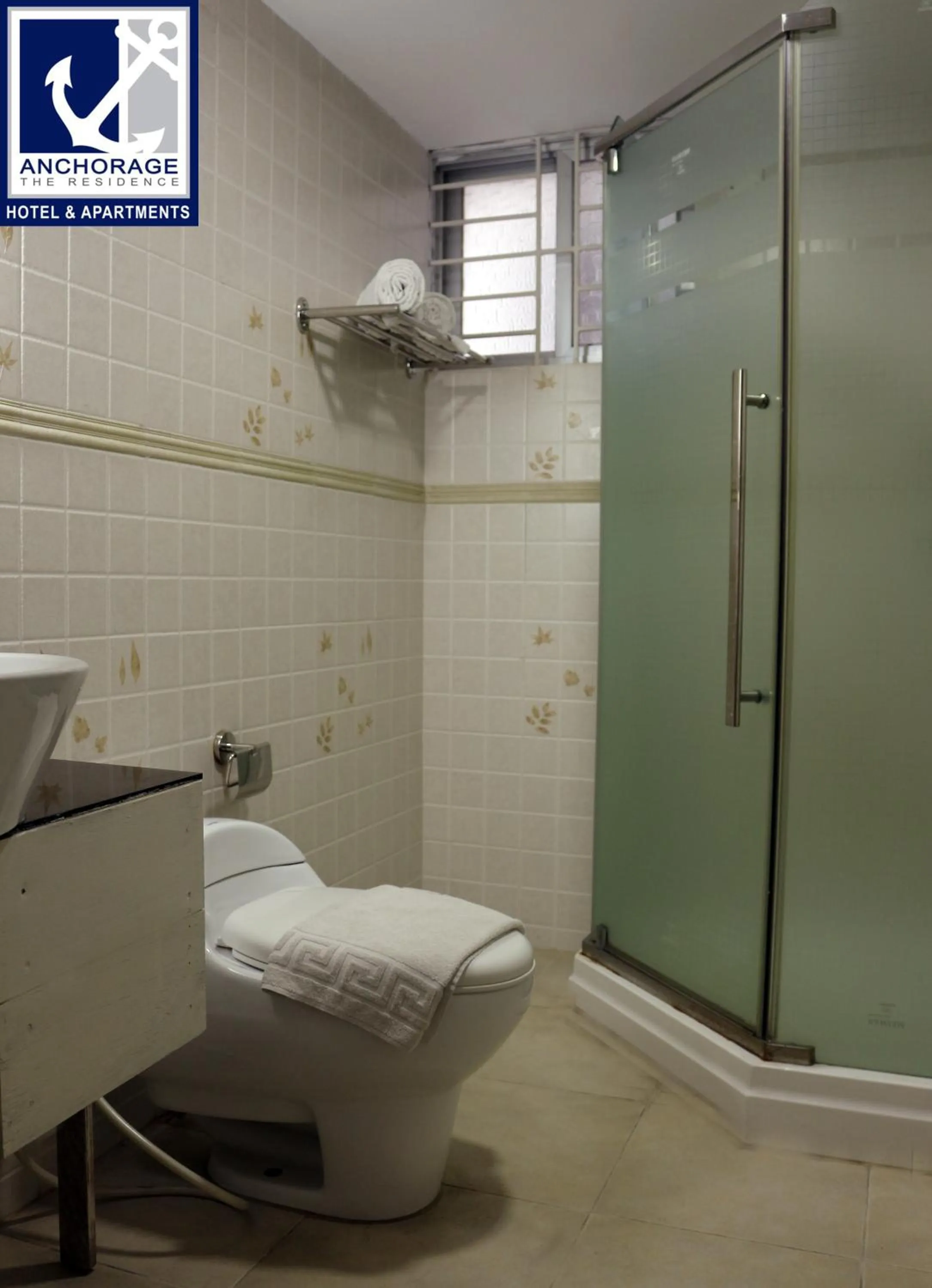 Bathroom in Anchorage The Residence