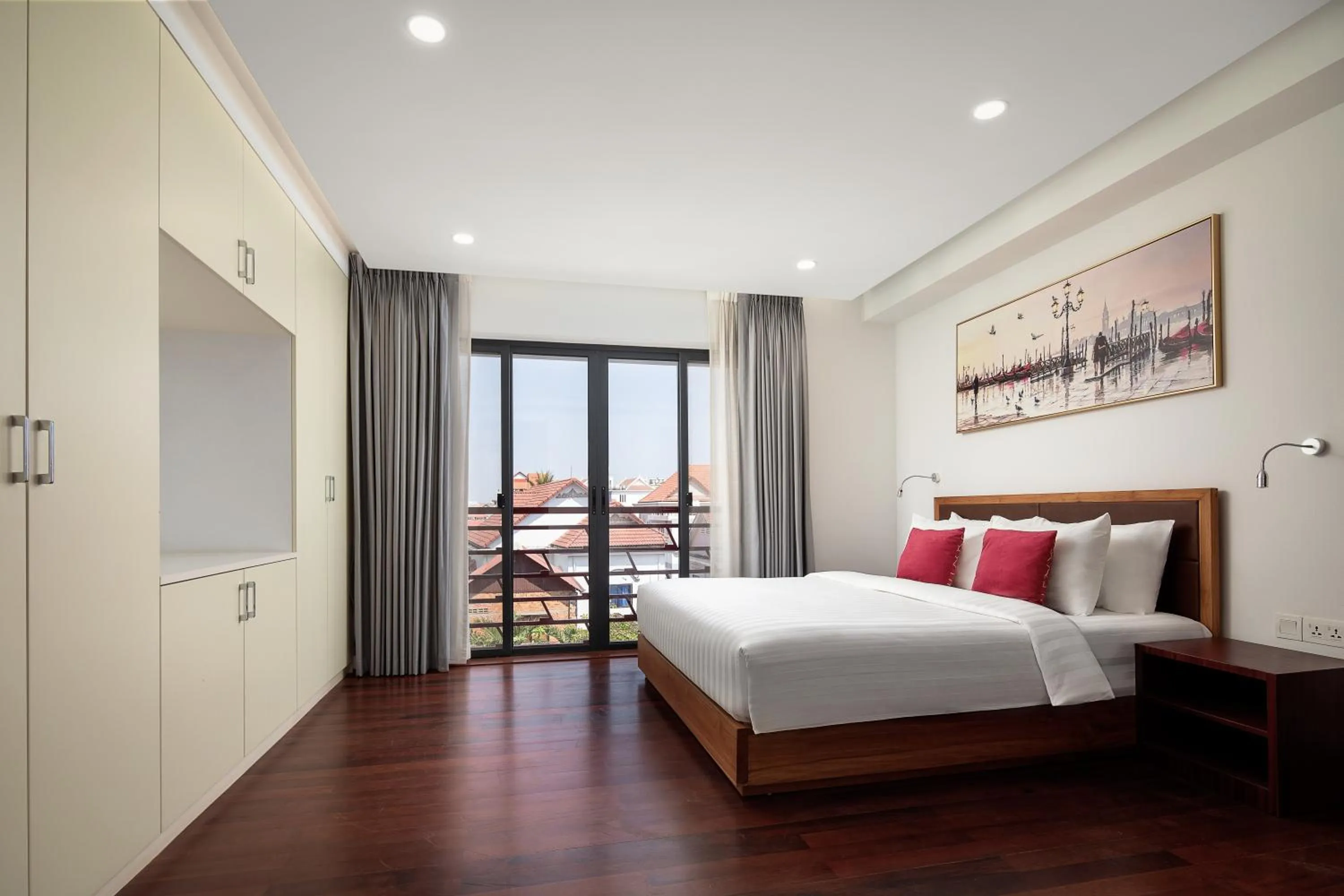 Bed in Angkor Mansion & Residence