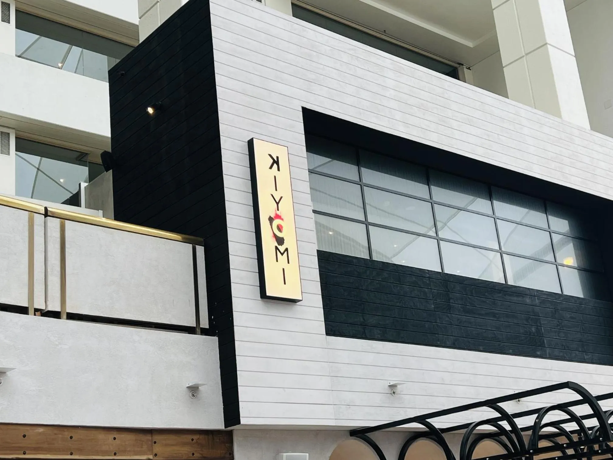 La Jolla Holiday Broadbeach