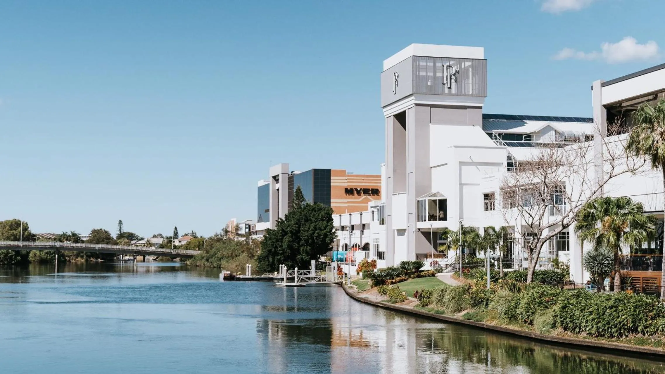 City view in La Jolla Holiday Broadbeach