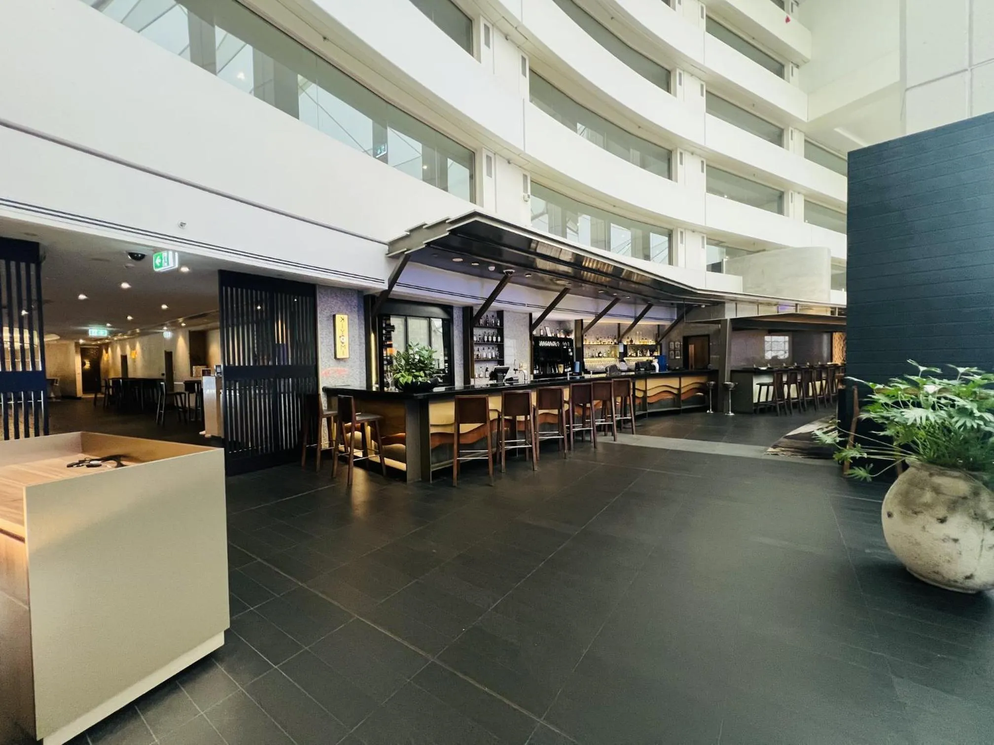 La Jolla Holiday Broadbeach