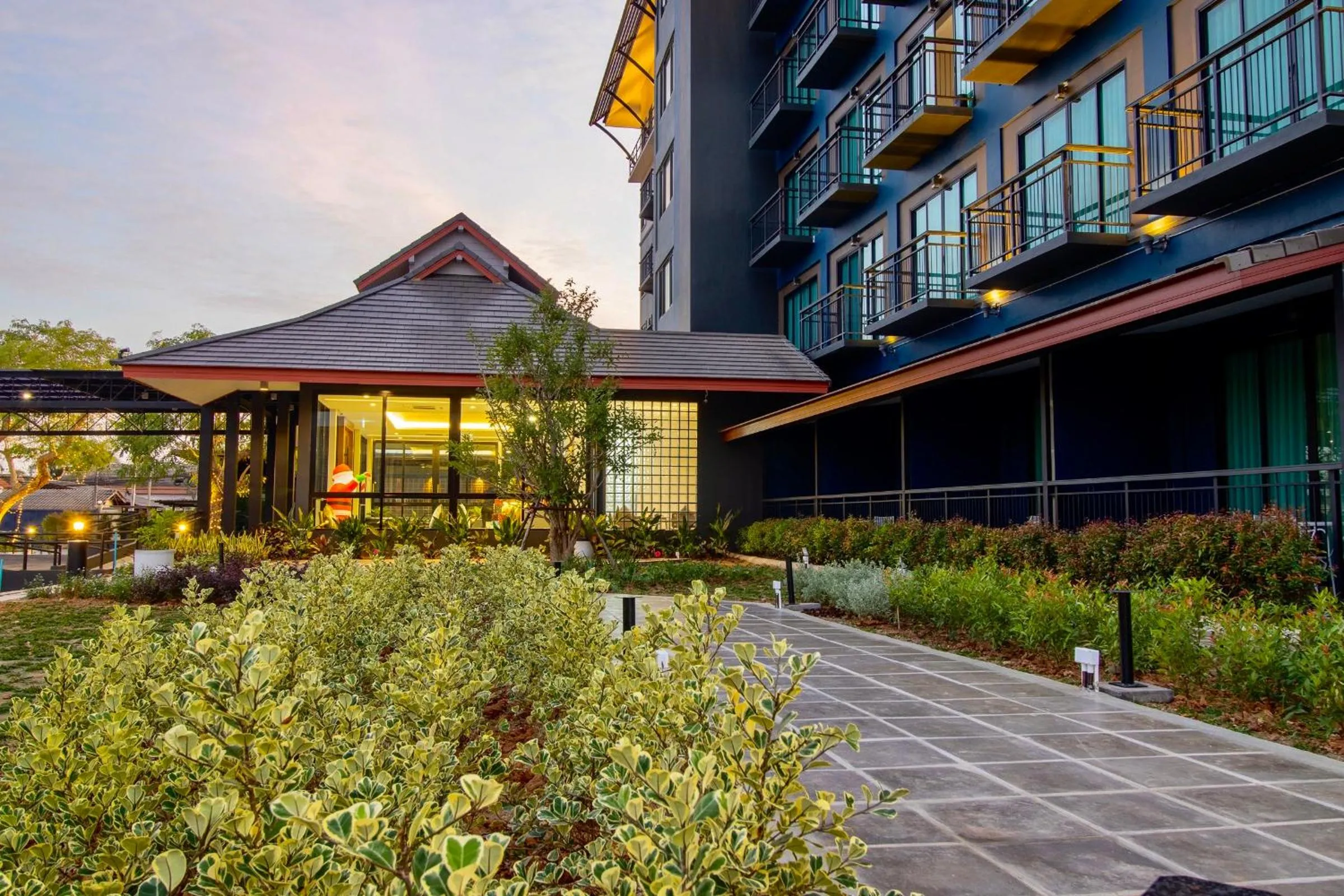 Garden in The Horizon Groove Hotel