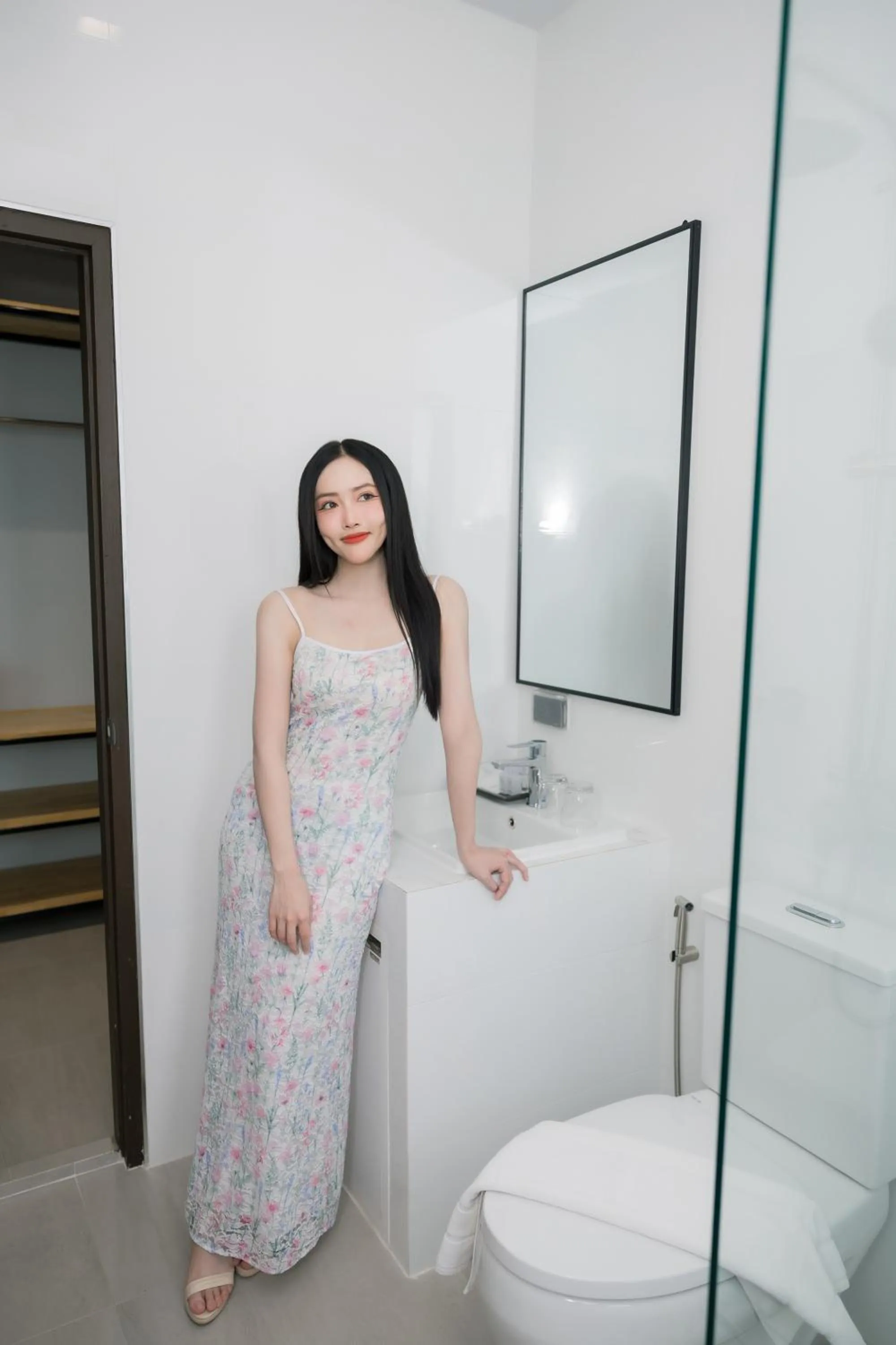 Toilet in The Horizon Groove Hotel