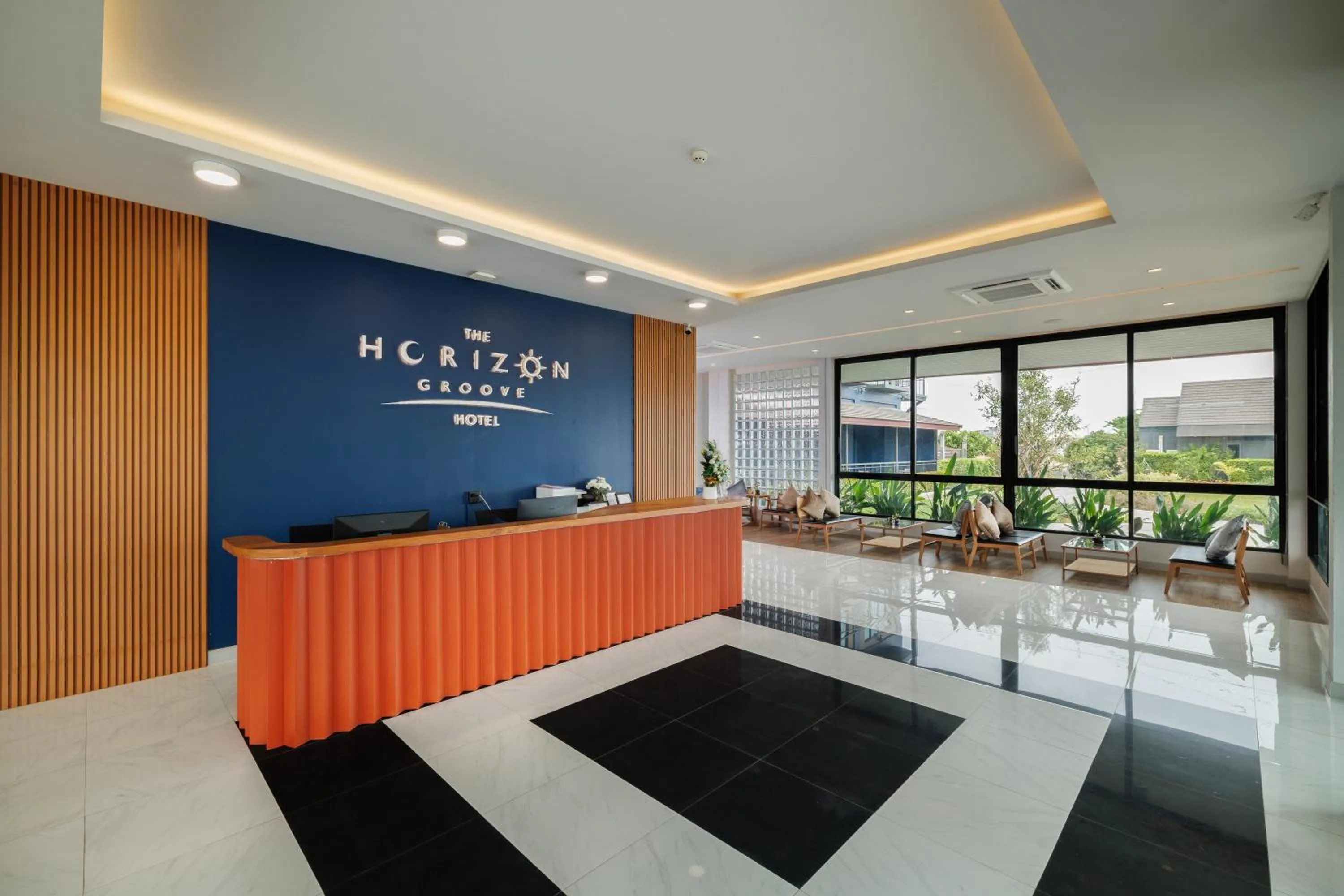 Lobby or reception in The Horizon Groove Hotel