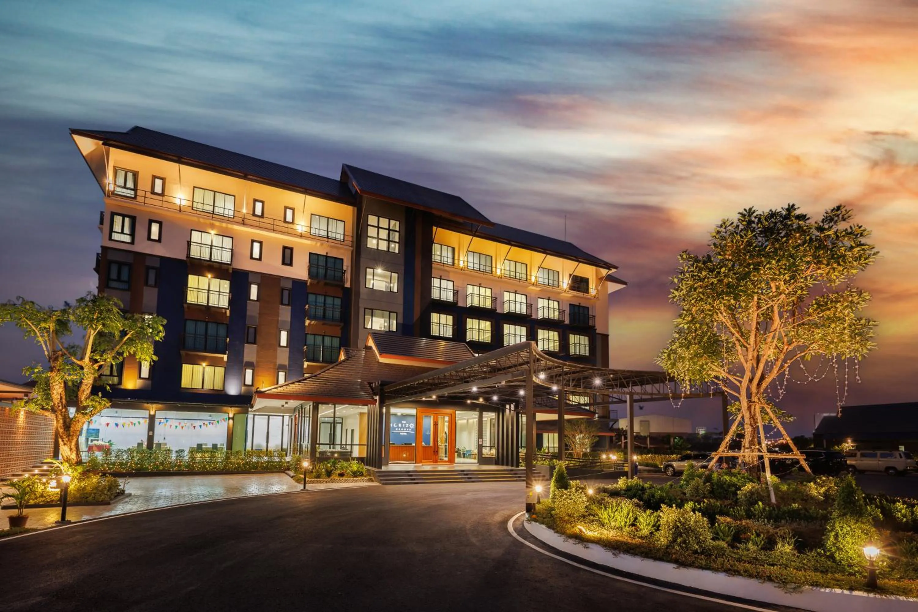 Property building in The Horizon Groove Hotel