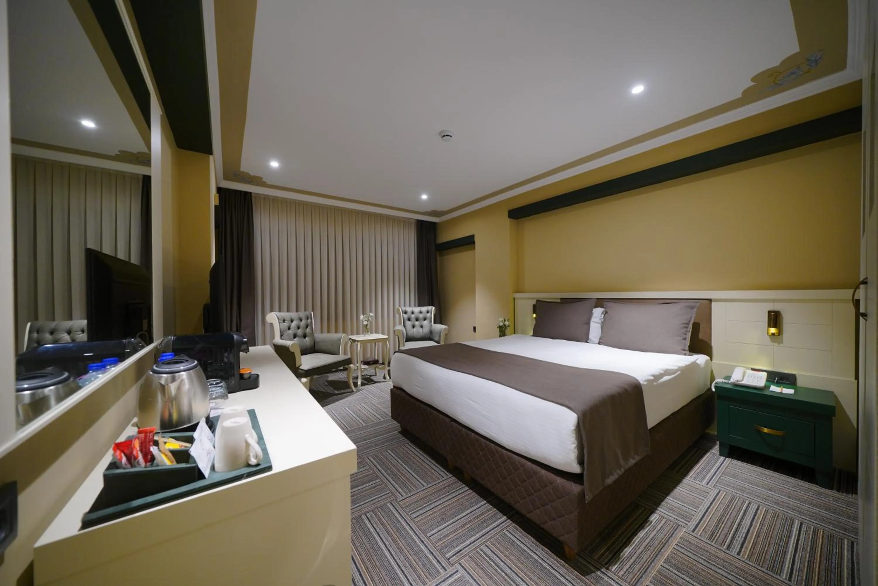 Deluxe Double Room with Bath in Zemi Hotel Cappadocia