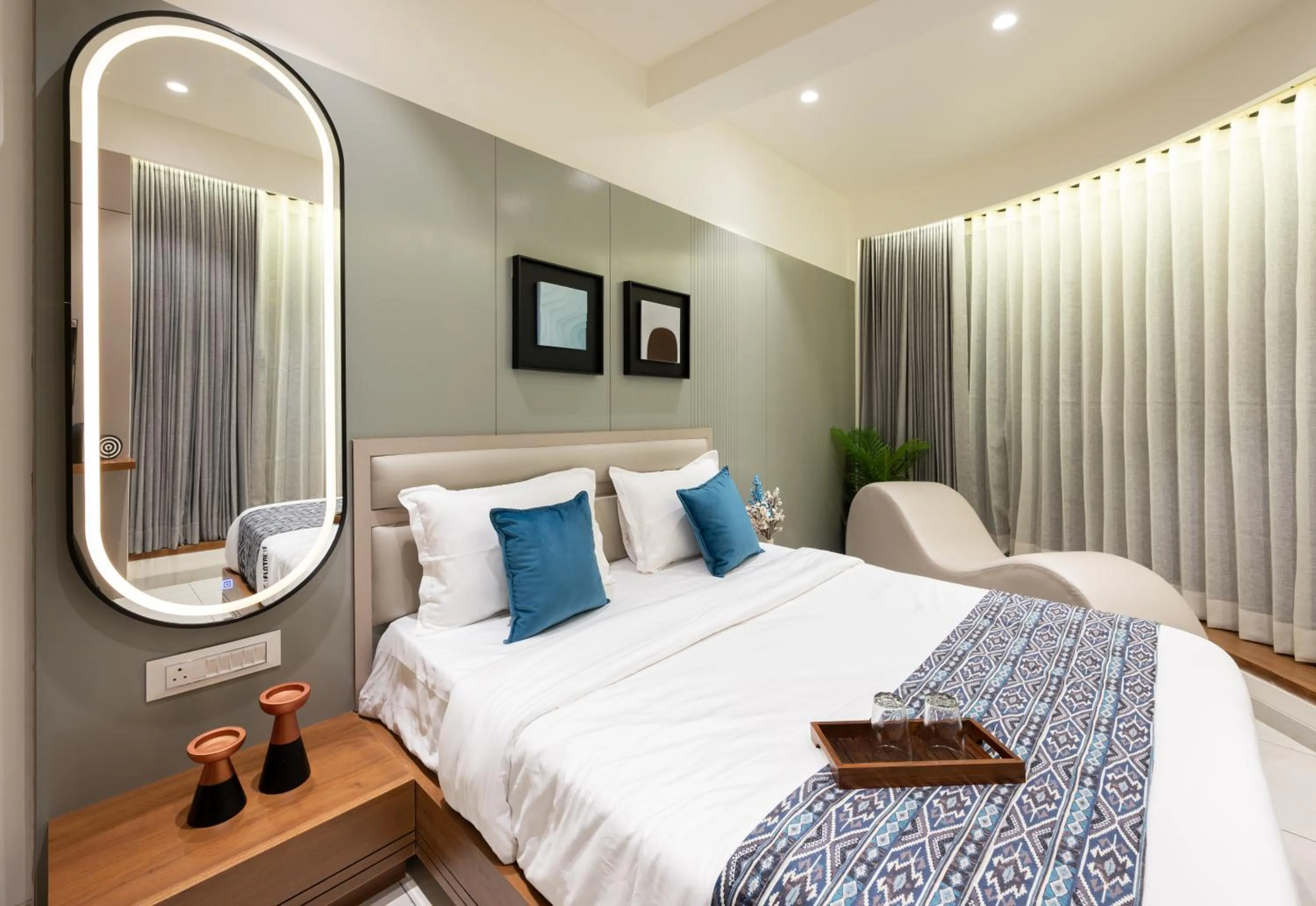 Bedroom, Bed in The Zuree Hotel