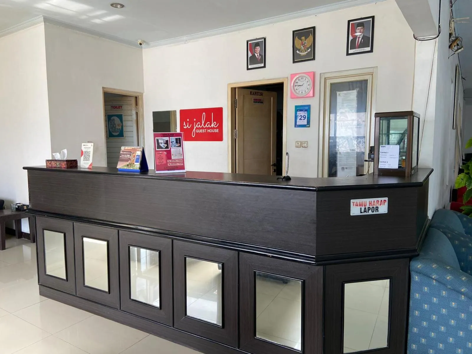 Lobby or reception in Si Jalak Guest House By ARBA