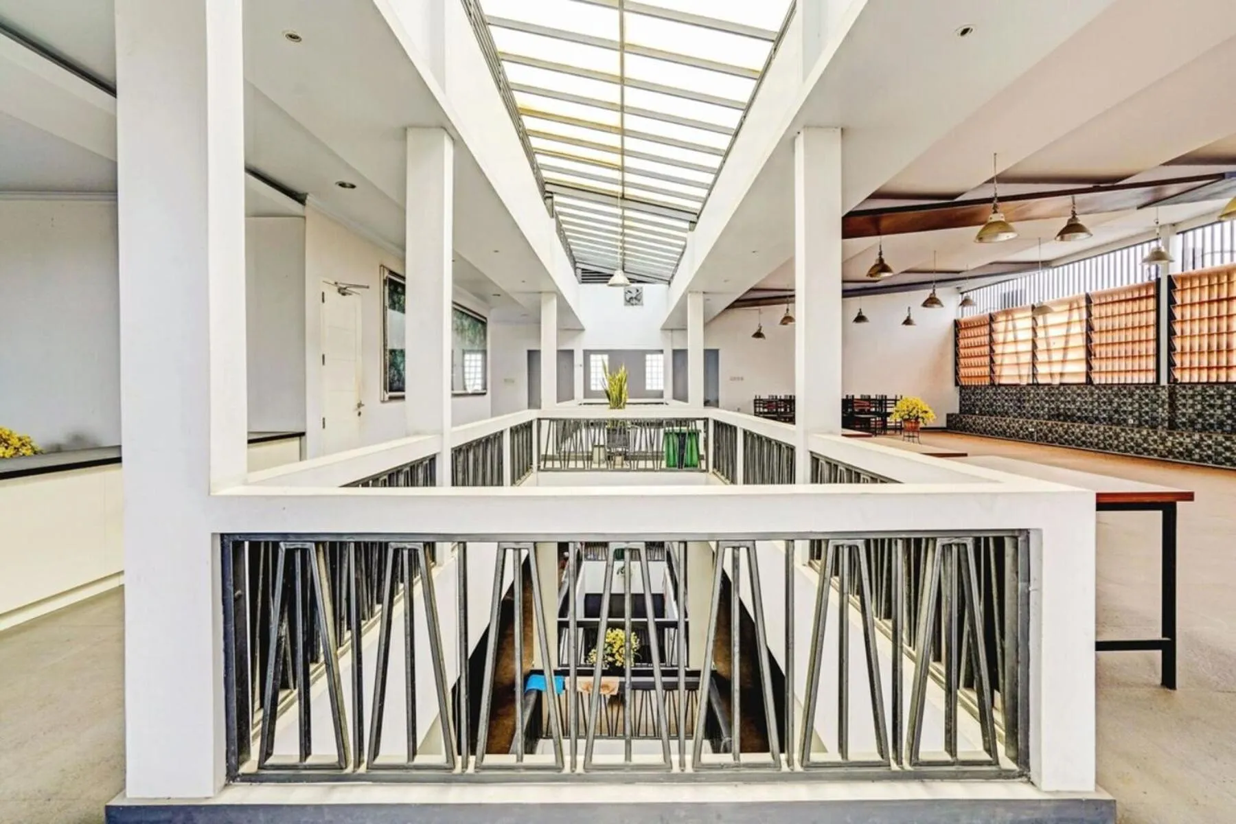 Seating area in Si Jalak Guest House By ARBA