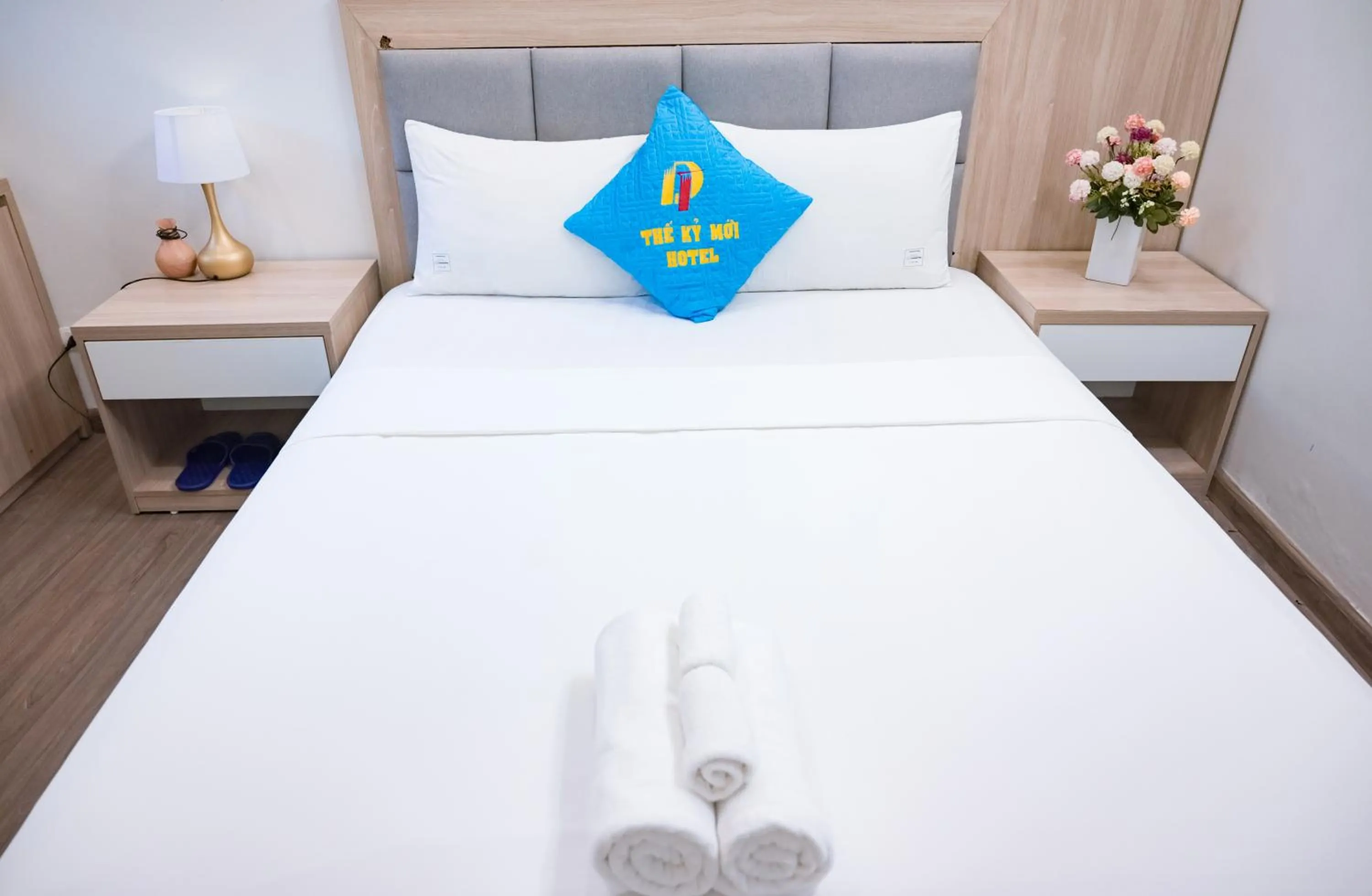 Bed in Khách sạn Thế Kỷ Mới