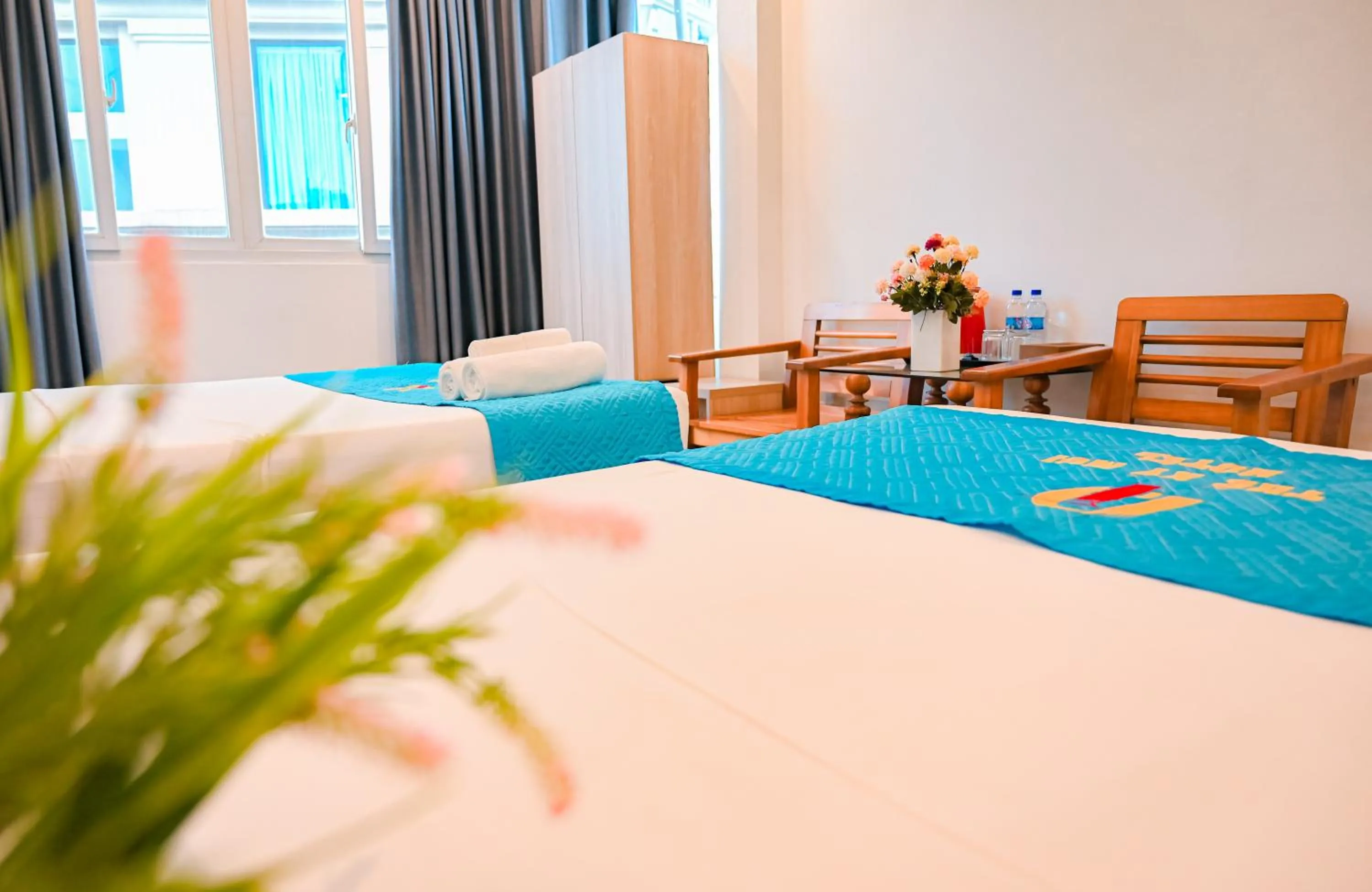 Photo of the whole room, Bed in Khách sạn Thế Kỷ Mới