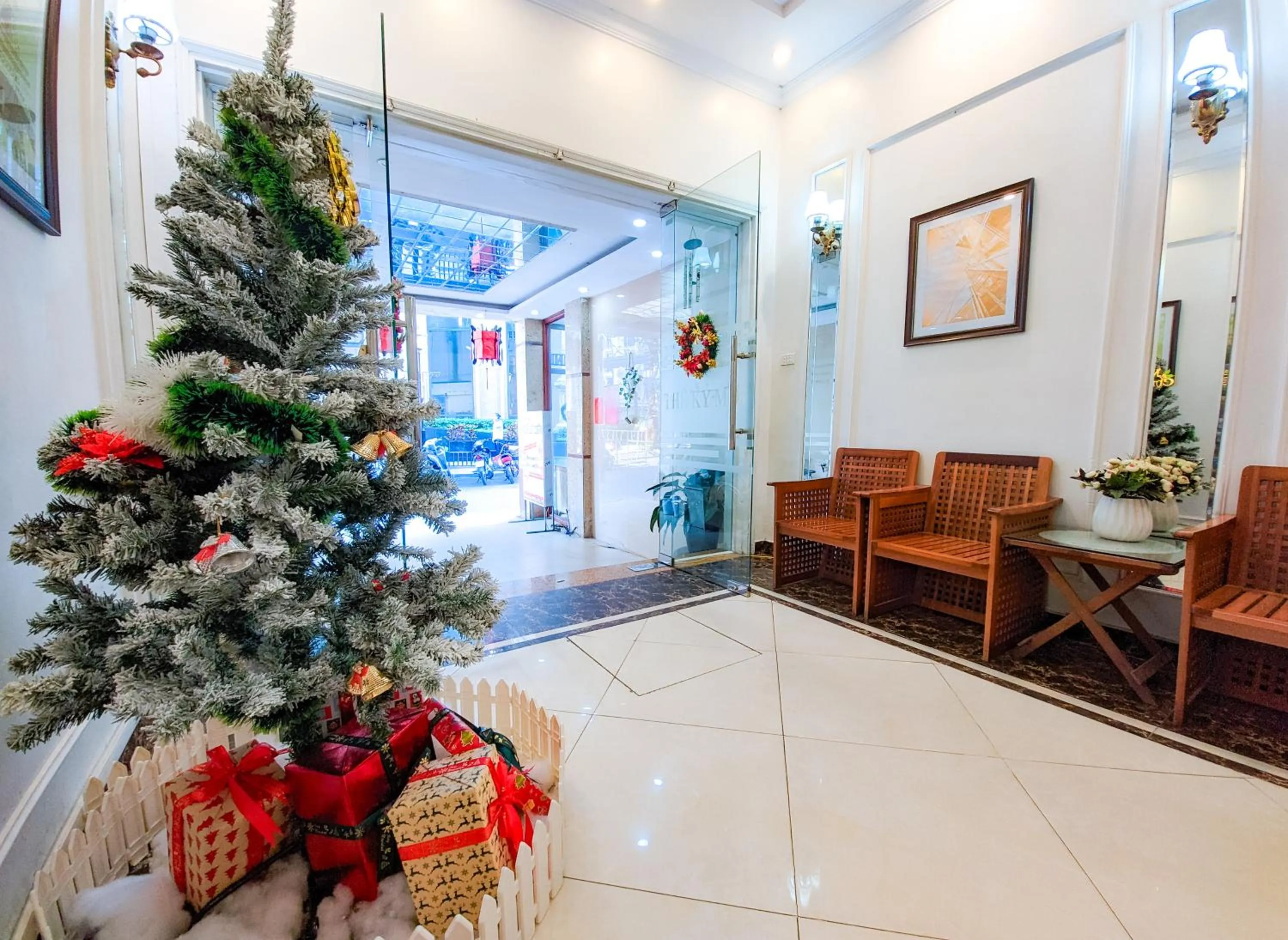 Lobby or reception in Khách sạn Thế Kỷ Mới