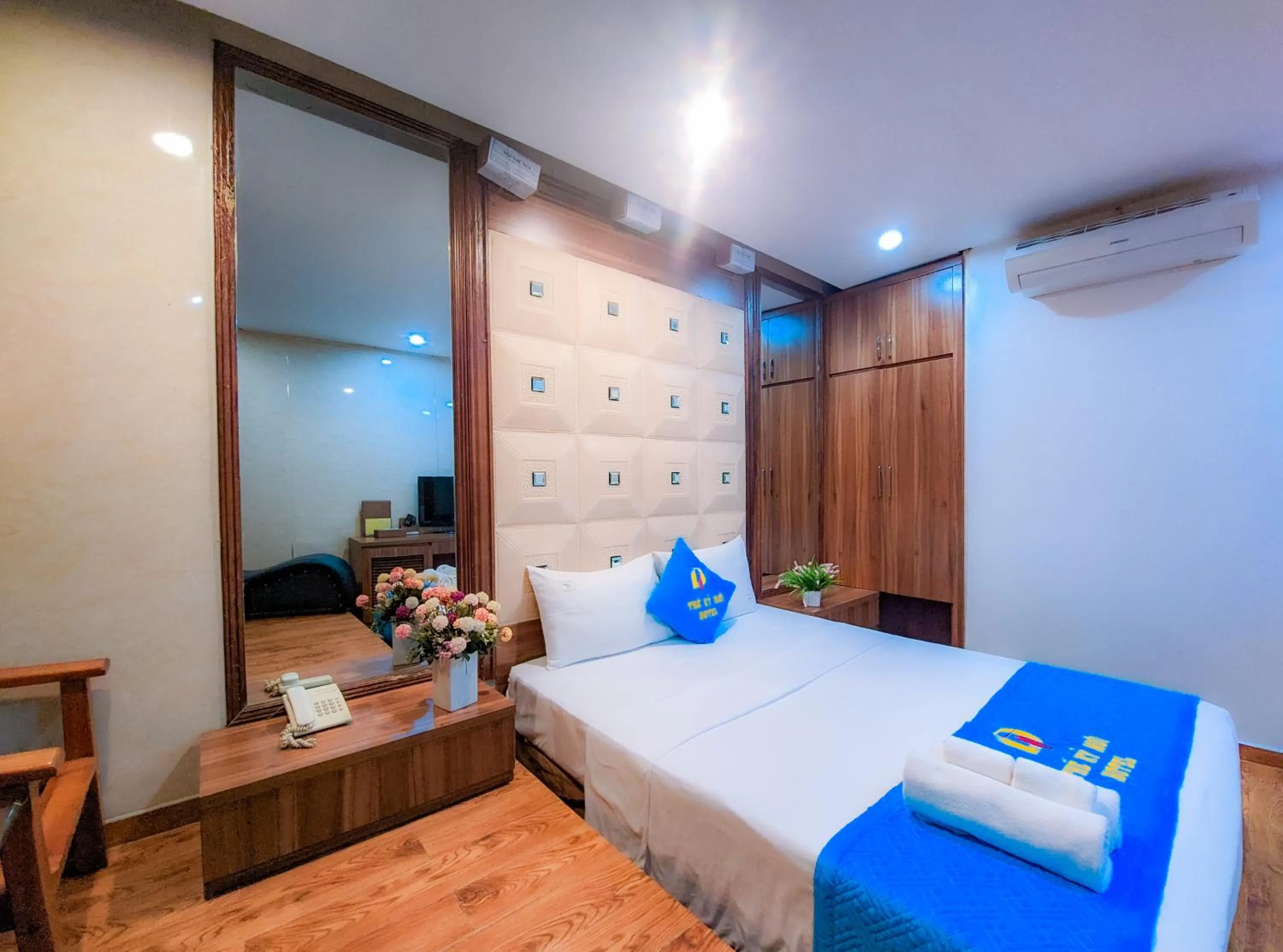 Bed in Khách sạn Thế Kỷ Mới