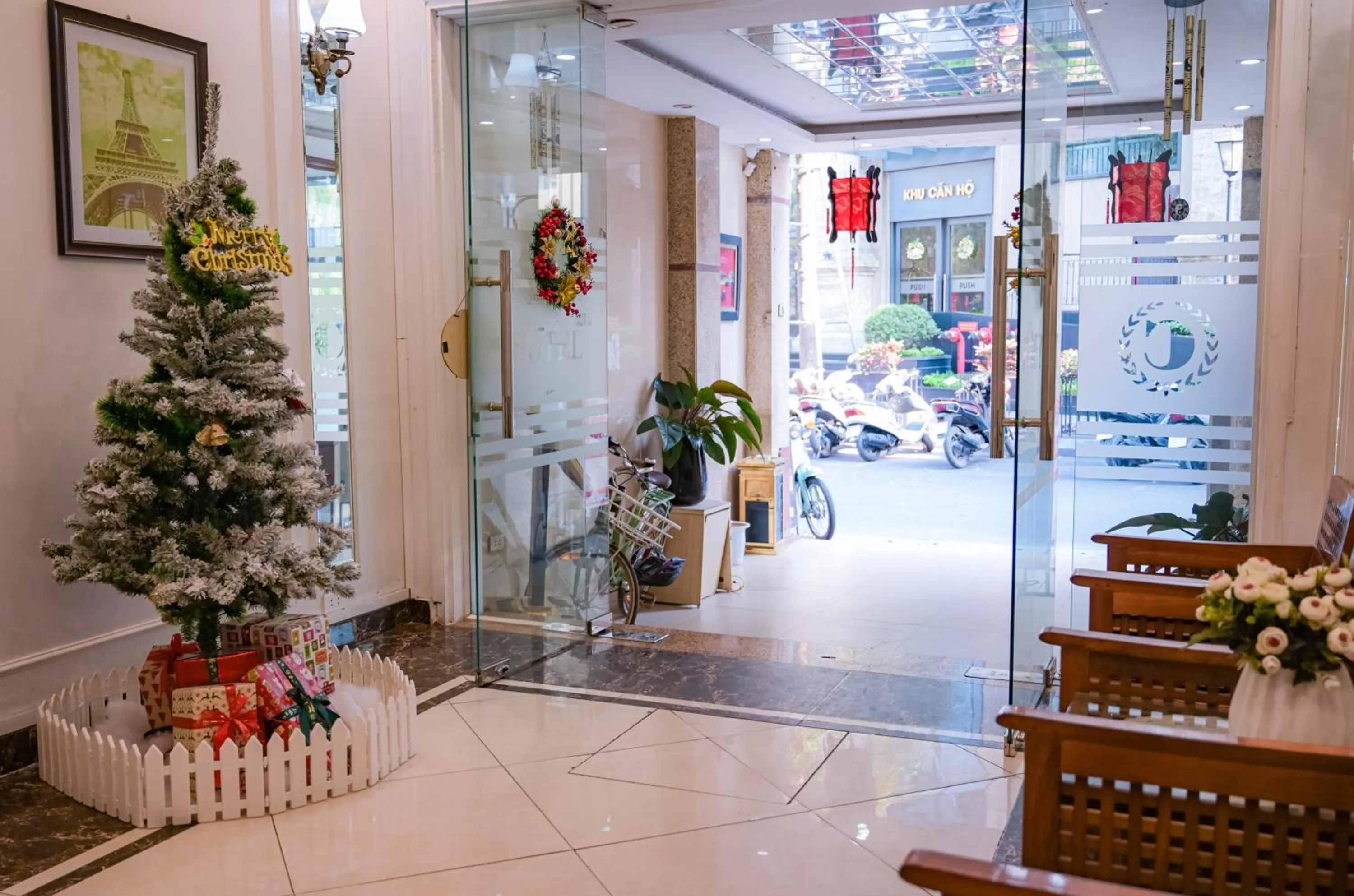 Lobby or reception in Khách sạn Thế Kỷ Mới