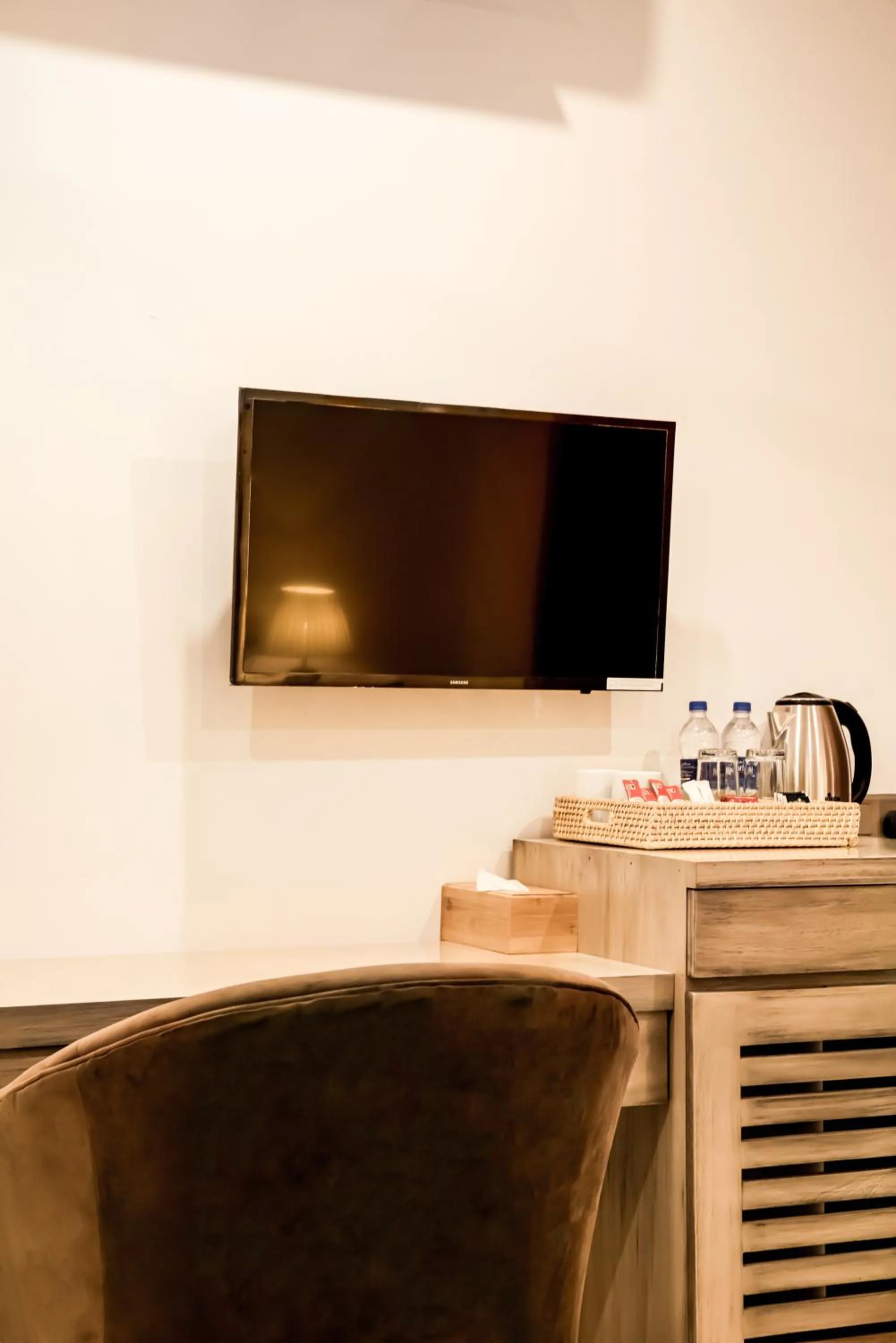 Coffee/tea facilities in Ravo Hotel