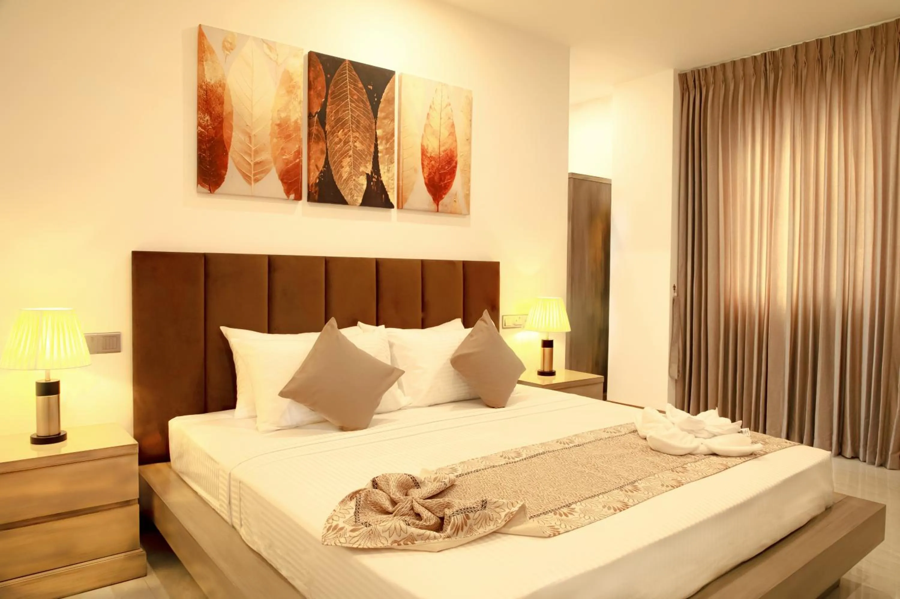 Bedroom, Bed in Ravo Hotel