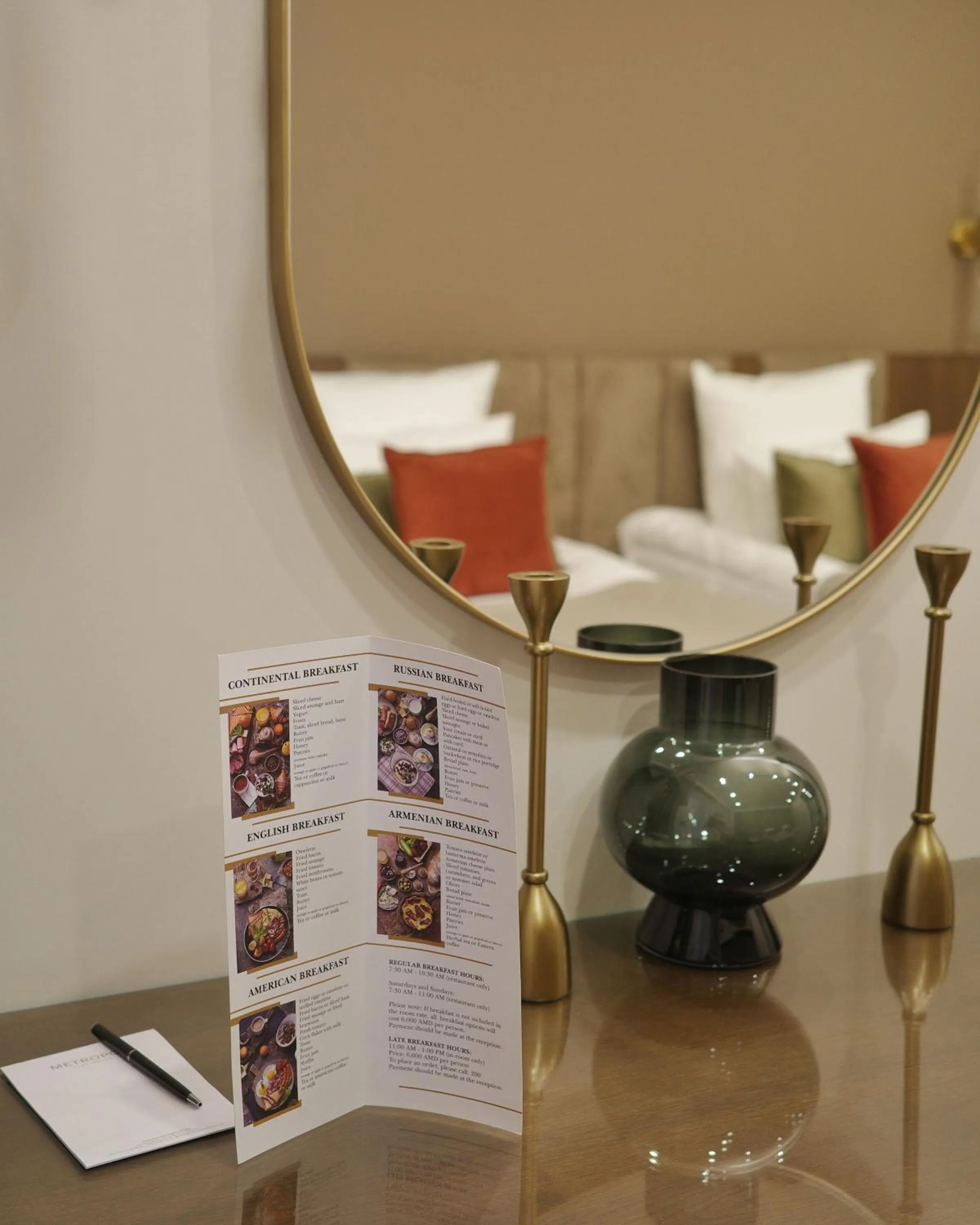 Breakfast in HOTEL METROPOL Club House