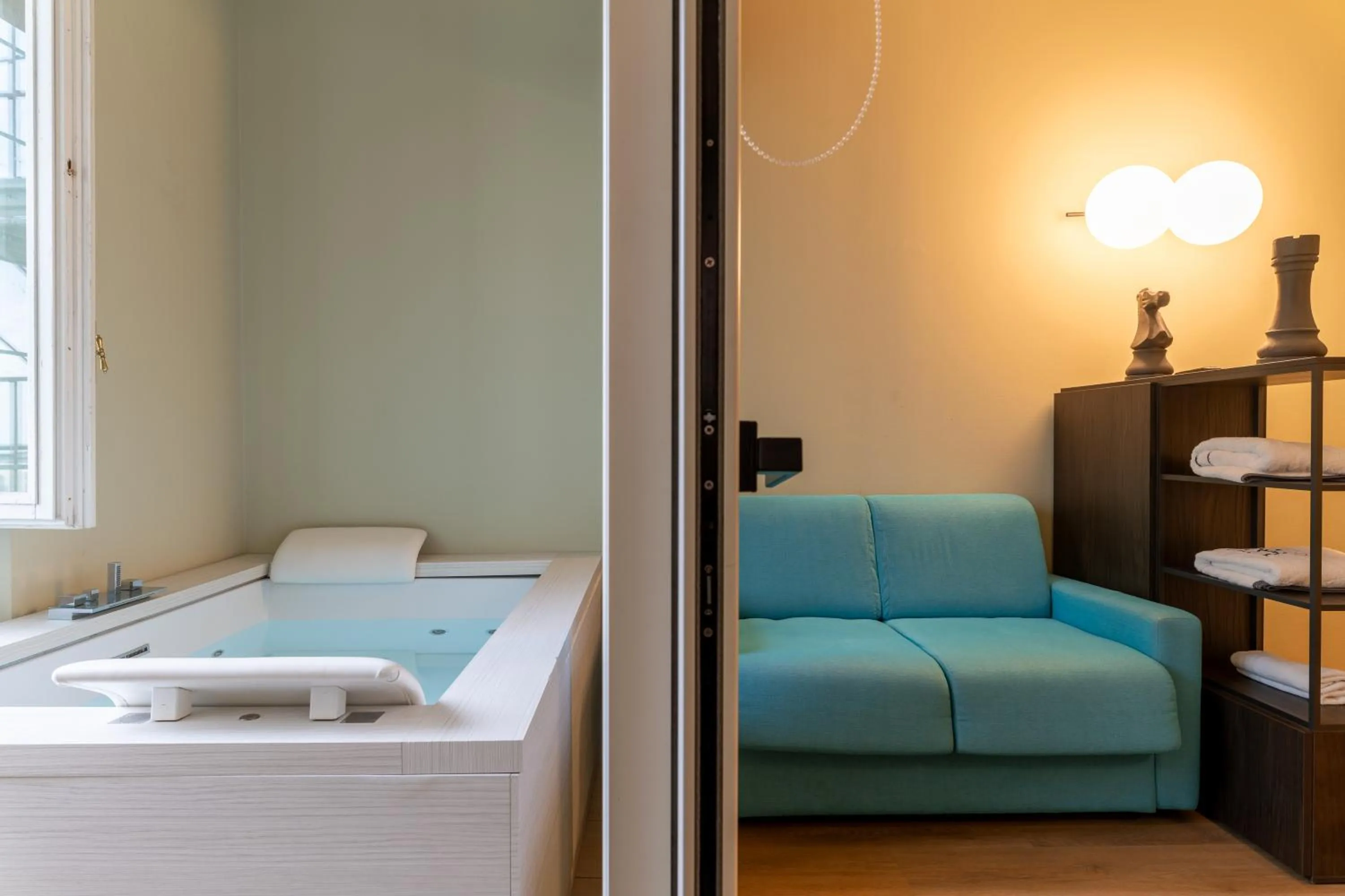 Living room, Bed in Hotel Residence Esplanade