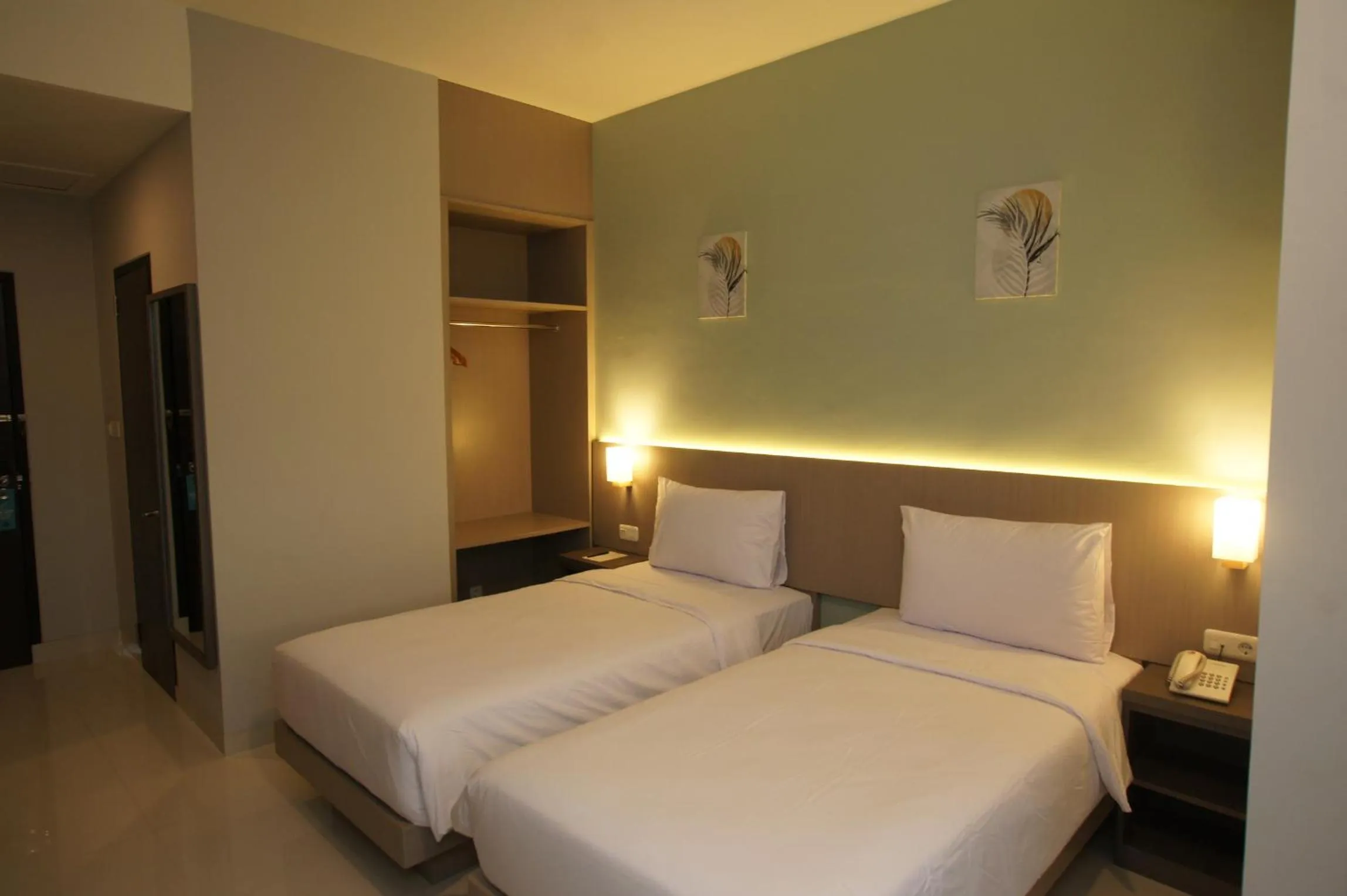 Bed in Hexton Hotel Lampung by Amazing