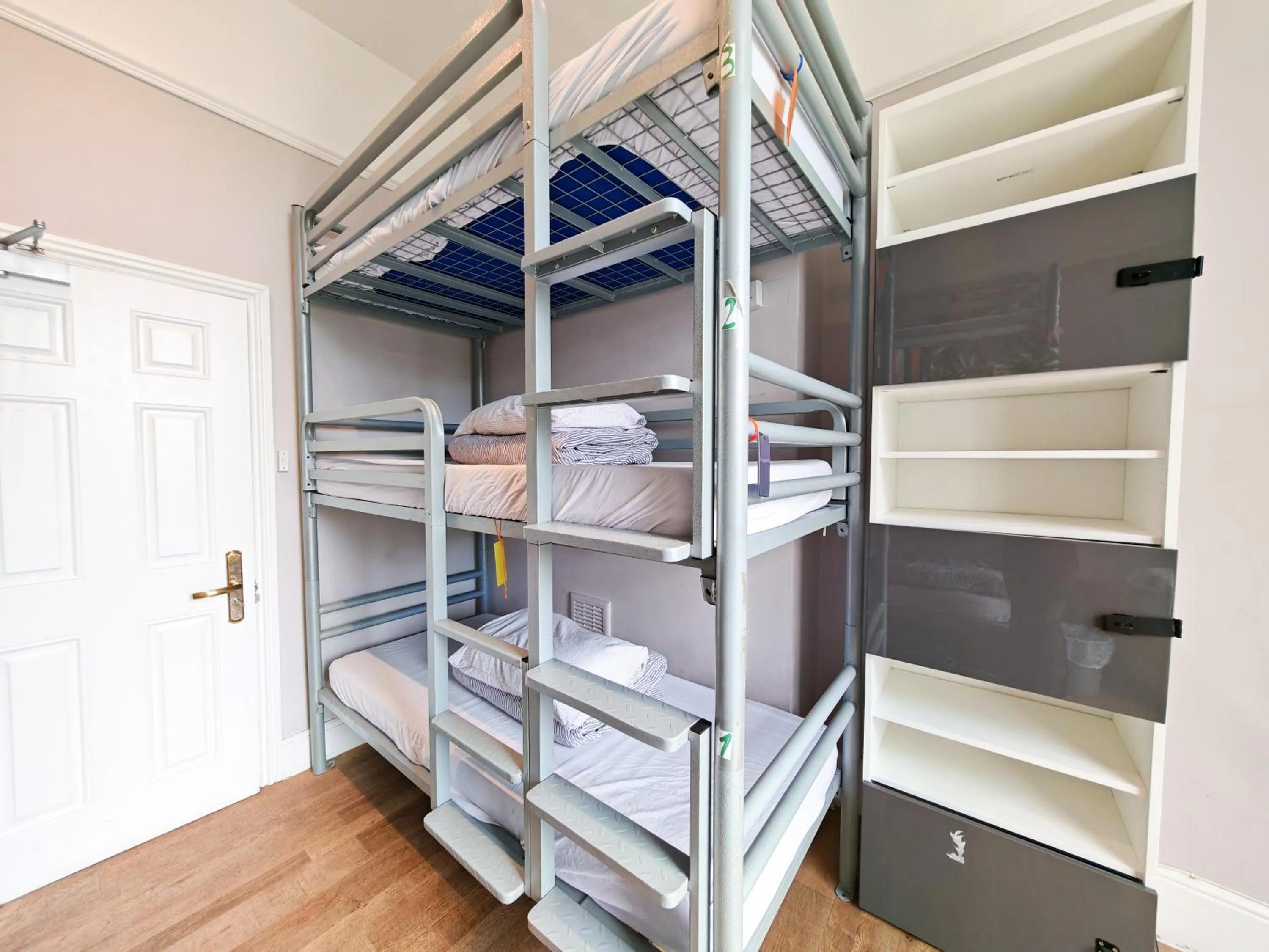 Bed in Prime Backpackers Angel