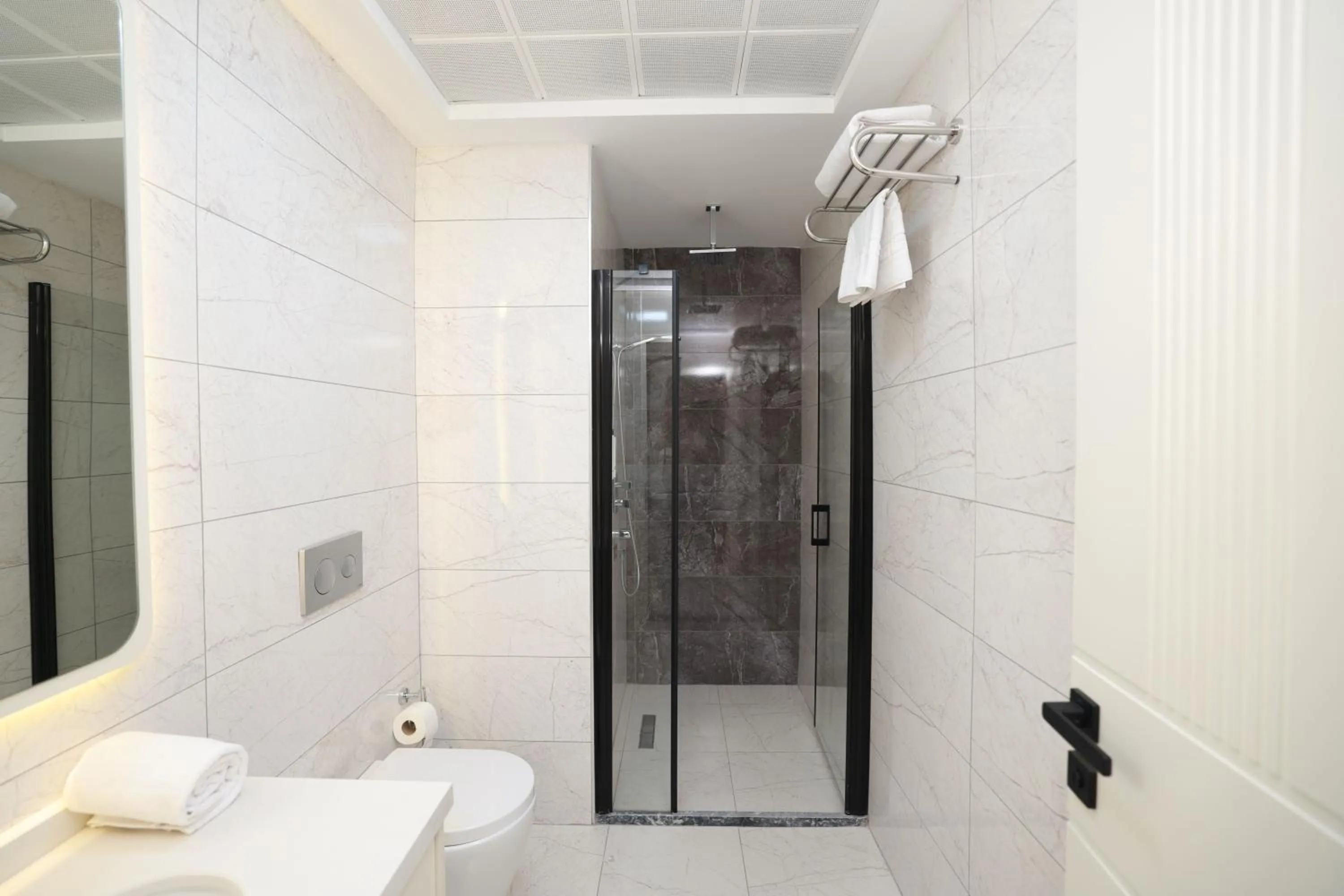 Bathroom in Anemon Diyarbakır Suit Hotel