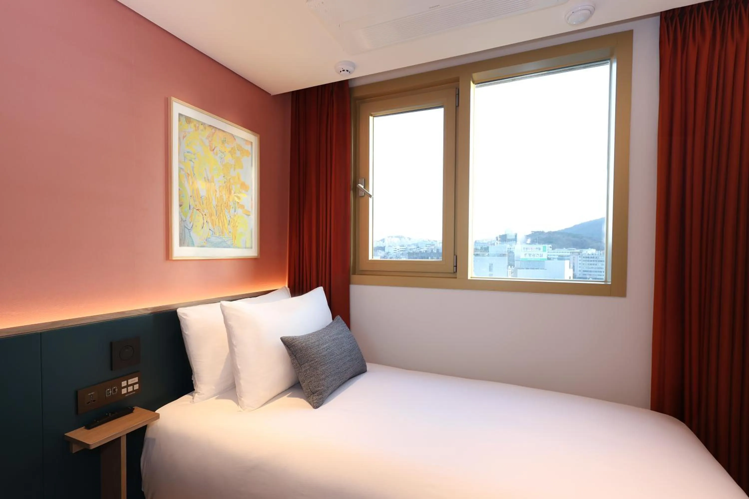 Bed in New Blanc Central Myeongdong