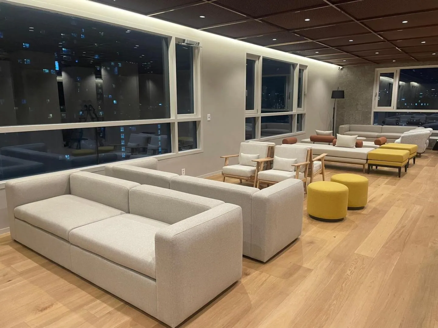 Communal lounge/ TV room in New Blanc Central Myeongdong