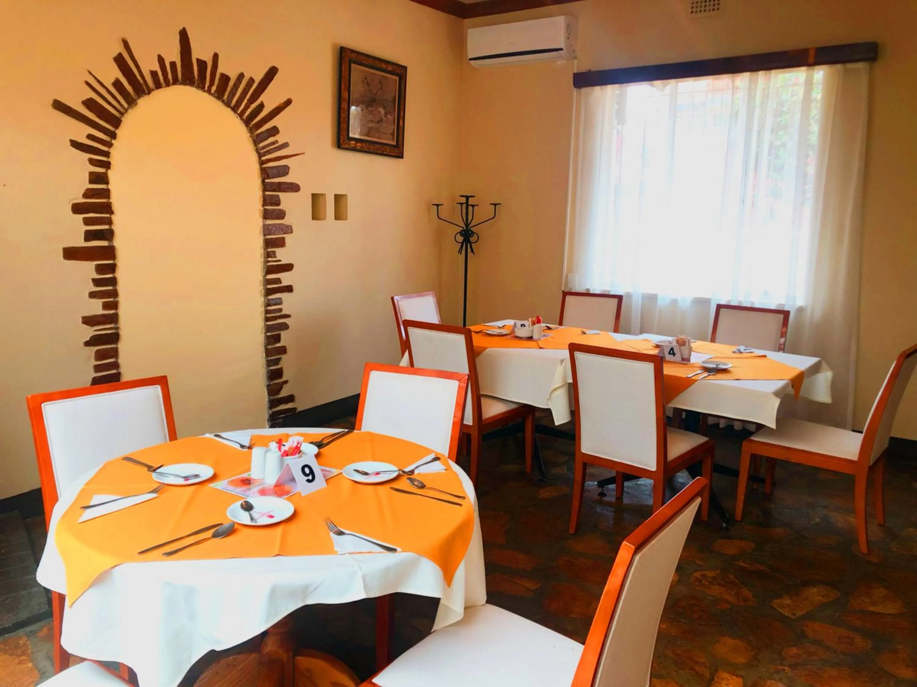 Restaurant/places to eat in Hotel Pension Steiner