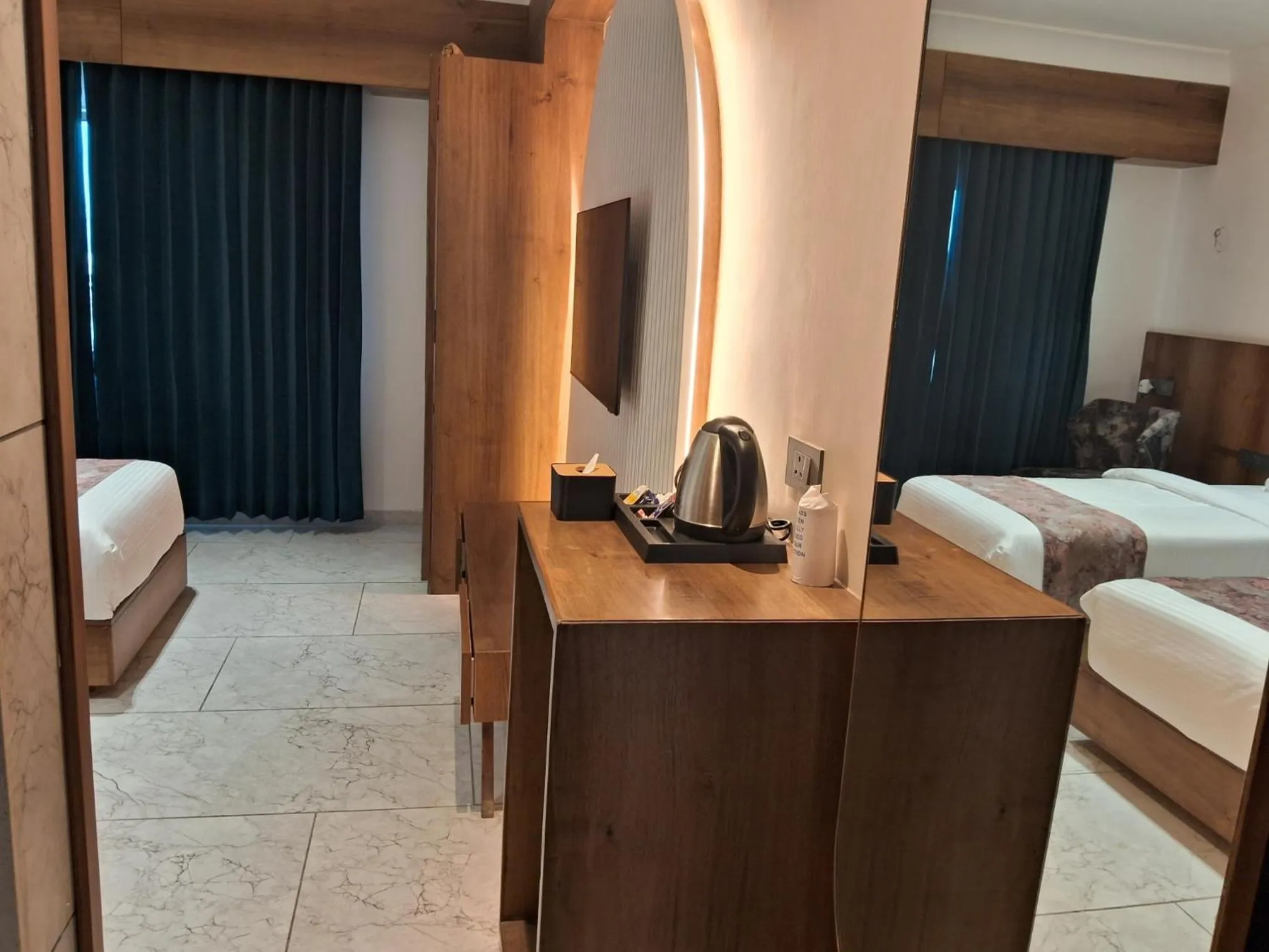 Bed in The Parterre - SG Highway Ahmedabad