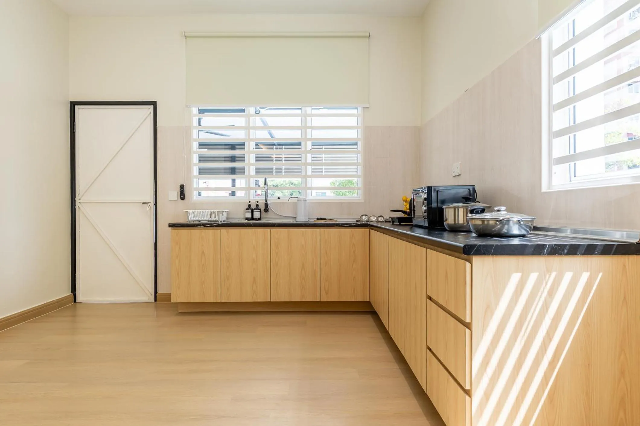 La Ferringhi Villa by BRB