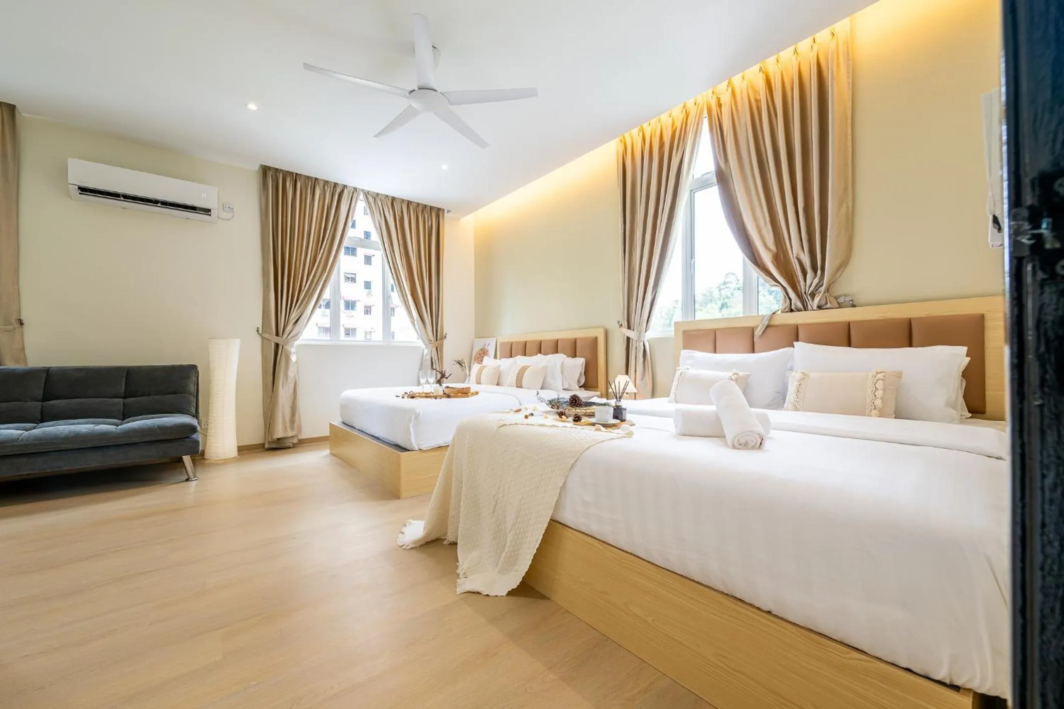 Bed in La Ferringhi Villa by BRB