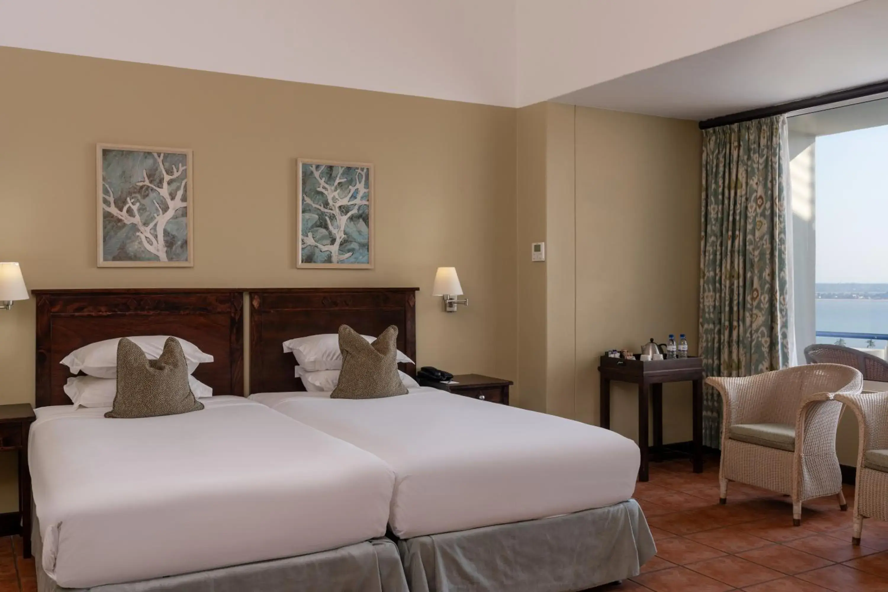 Standard Sea View Twin Bed in Hotel Cardoso Standard Sea View Twin Bed in Hotel Cardoso