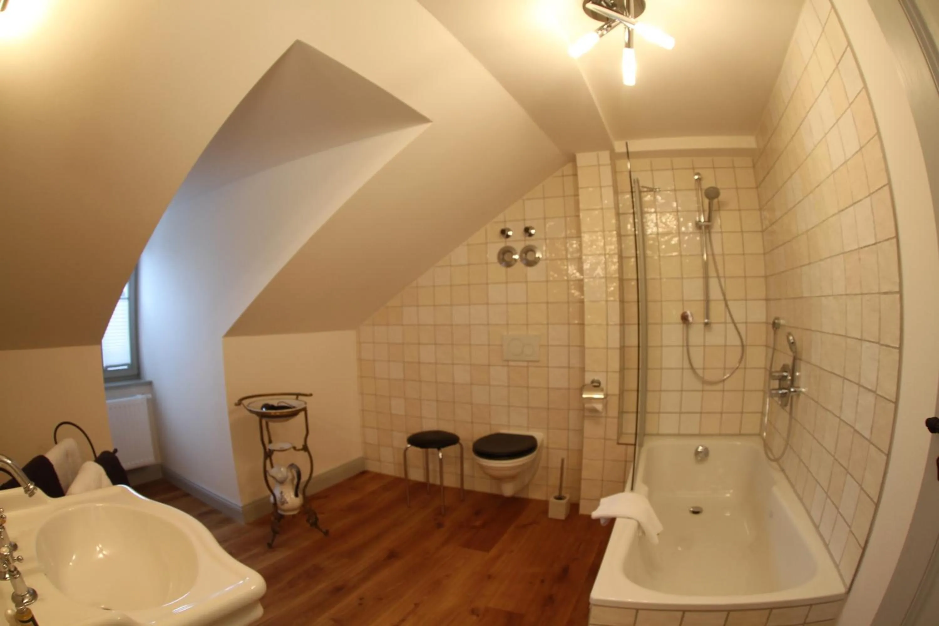 Bathroom in Hotel Villa Victoria