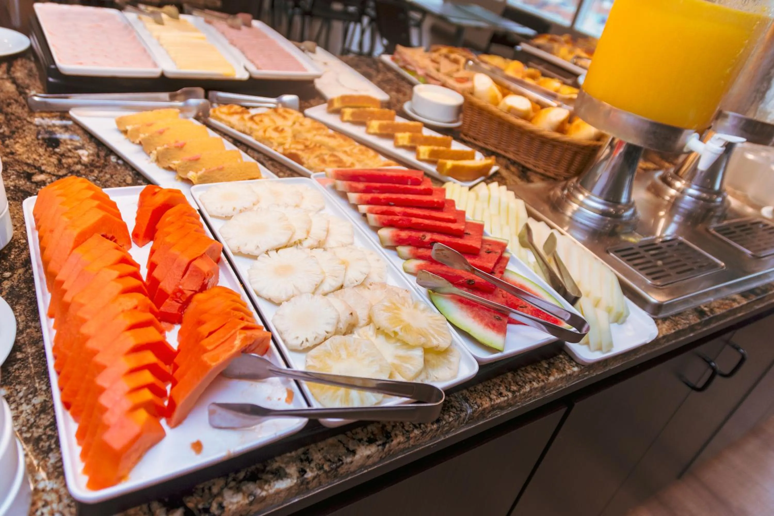 Floresta Hotel - Expo C Norte - Distrito Anhembi