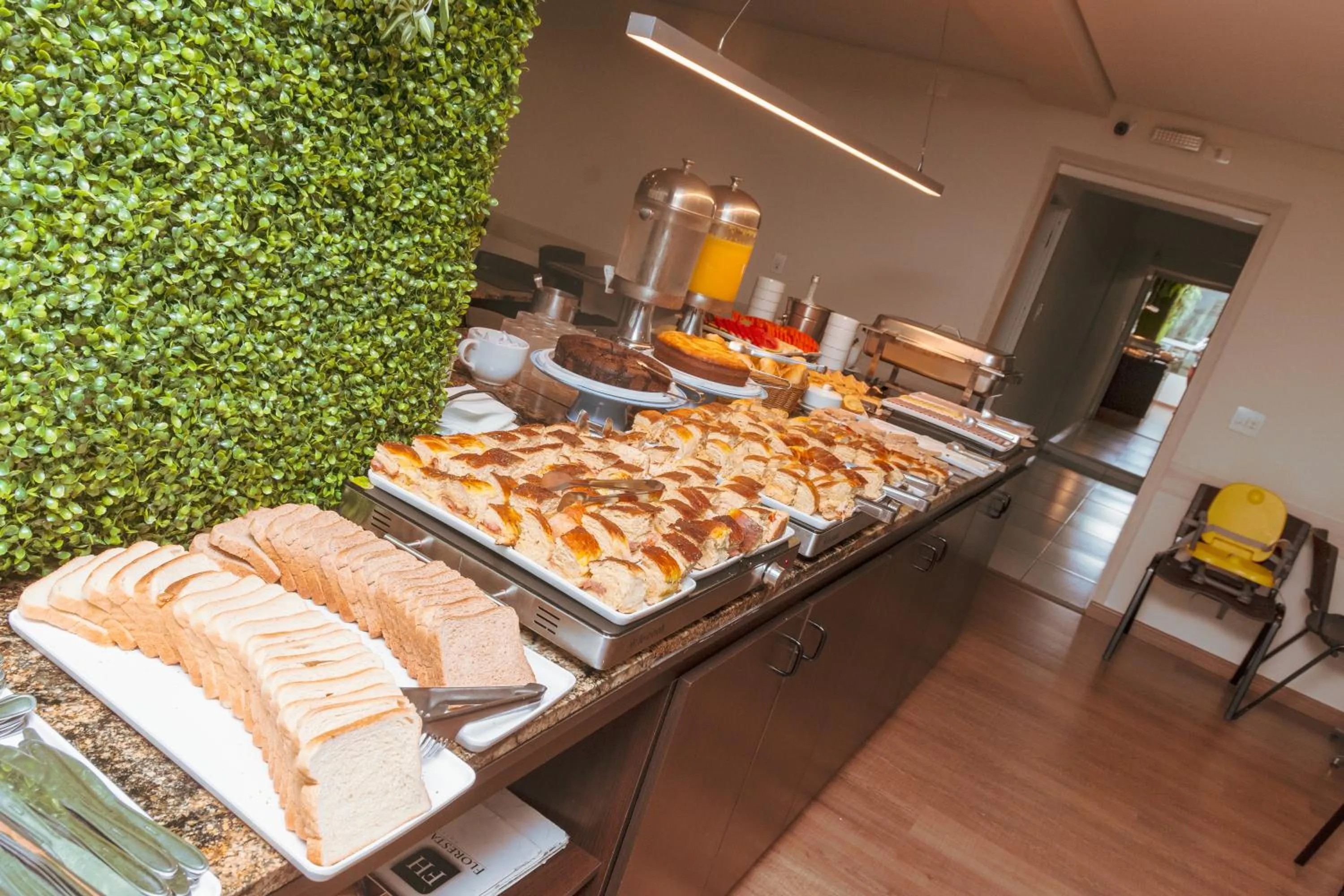 Floresta Hotel - Expo C Norte - Distrito Anhembi