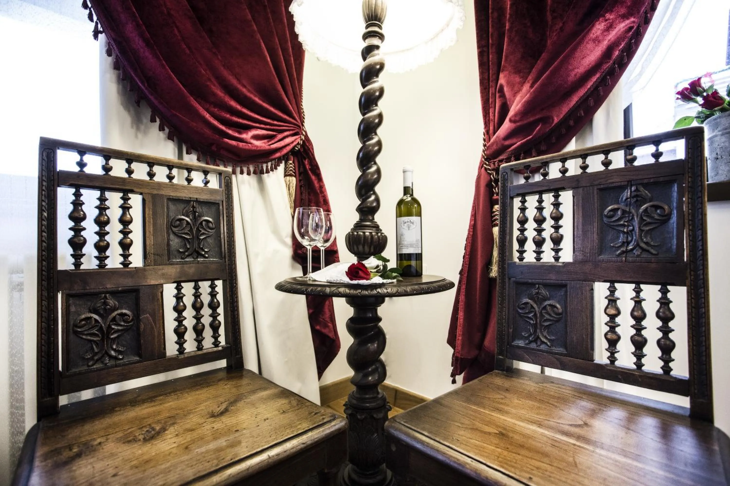 Seating area in Casa Din Bran - Inn Center