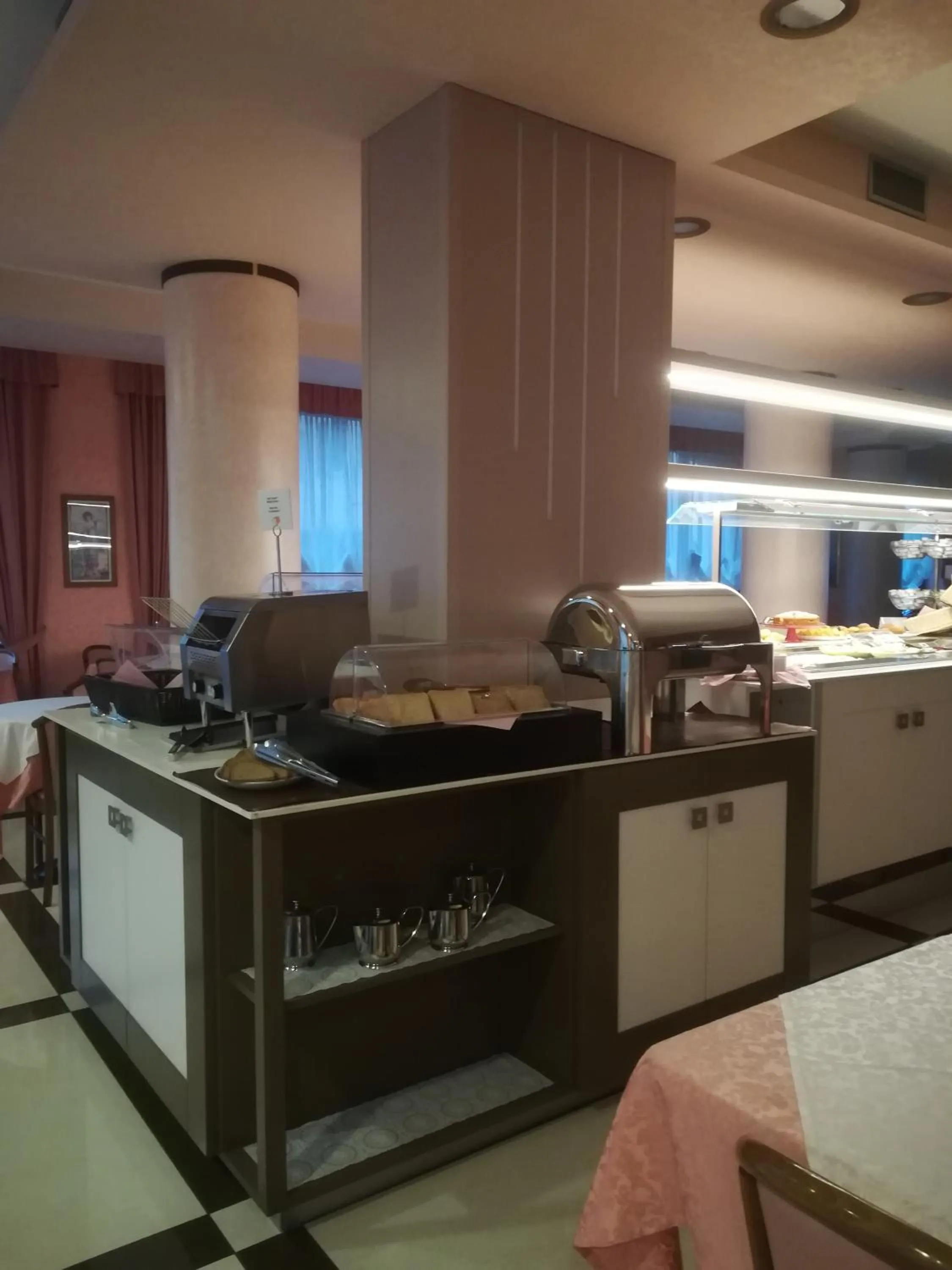 Restaurant/places to eat in Hotel Cristallo