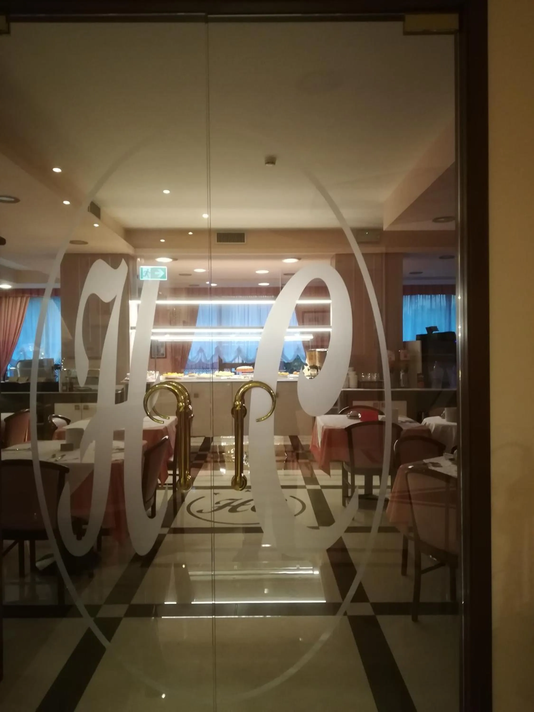 Restaurant/places to eat in Hotel Cristallo